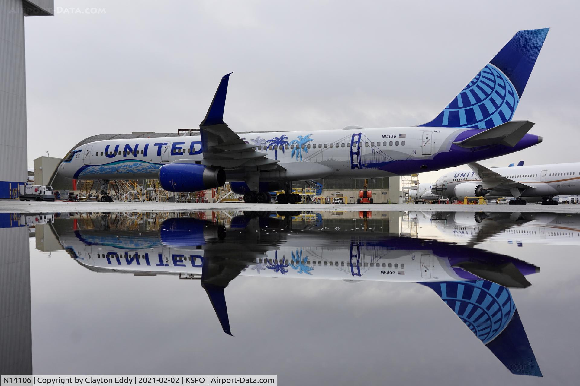 N14106, 1994 Boeing 757-224 C/N 27296, SFO 2021.