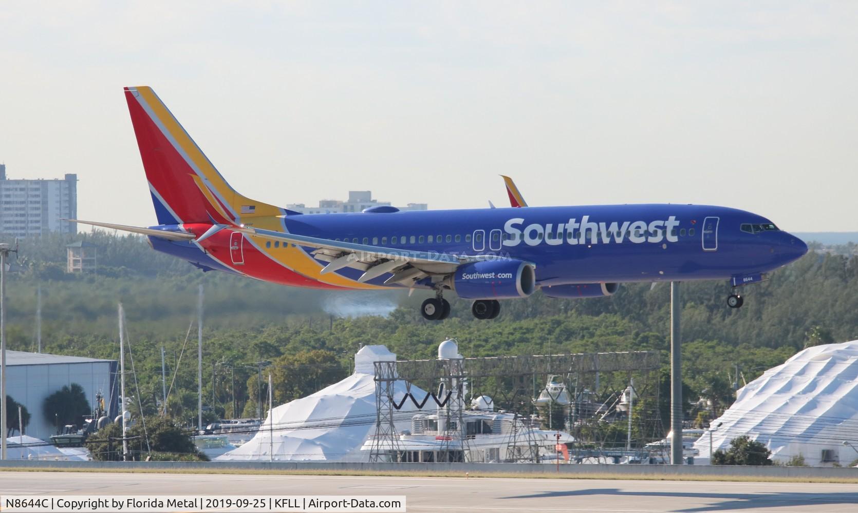 N8644C, 2014 Boeing 737-8H4 C/N 35973, FLL spotting 2019