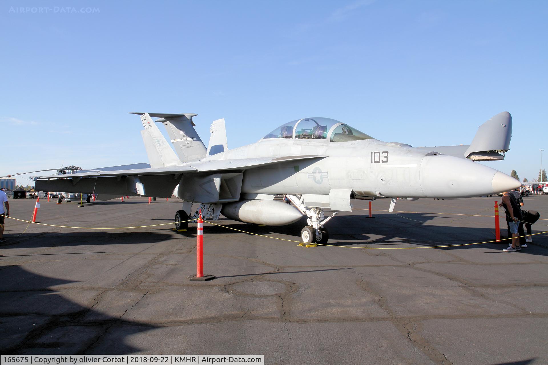 165675, Boeing F/A-18F Super Hornet C/N 1510, front view