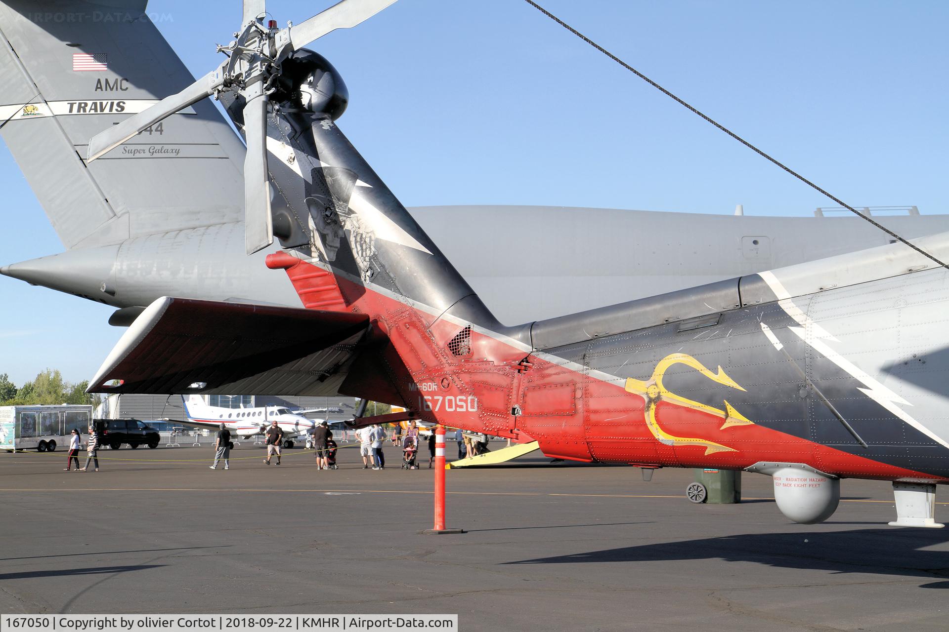 167050, Sikorsky MH-60R C/N 70-3879, closer view of the tail