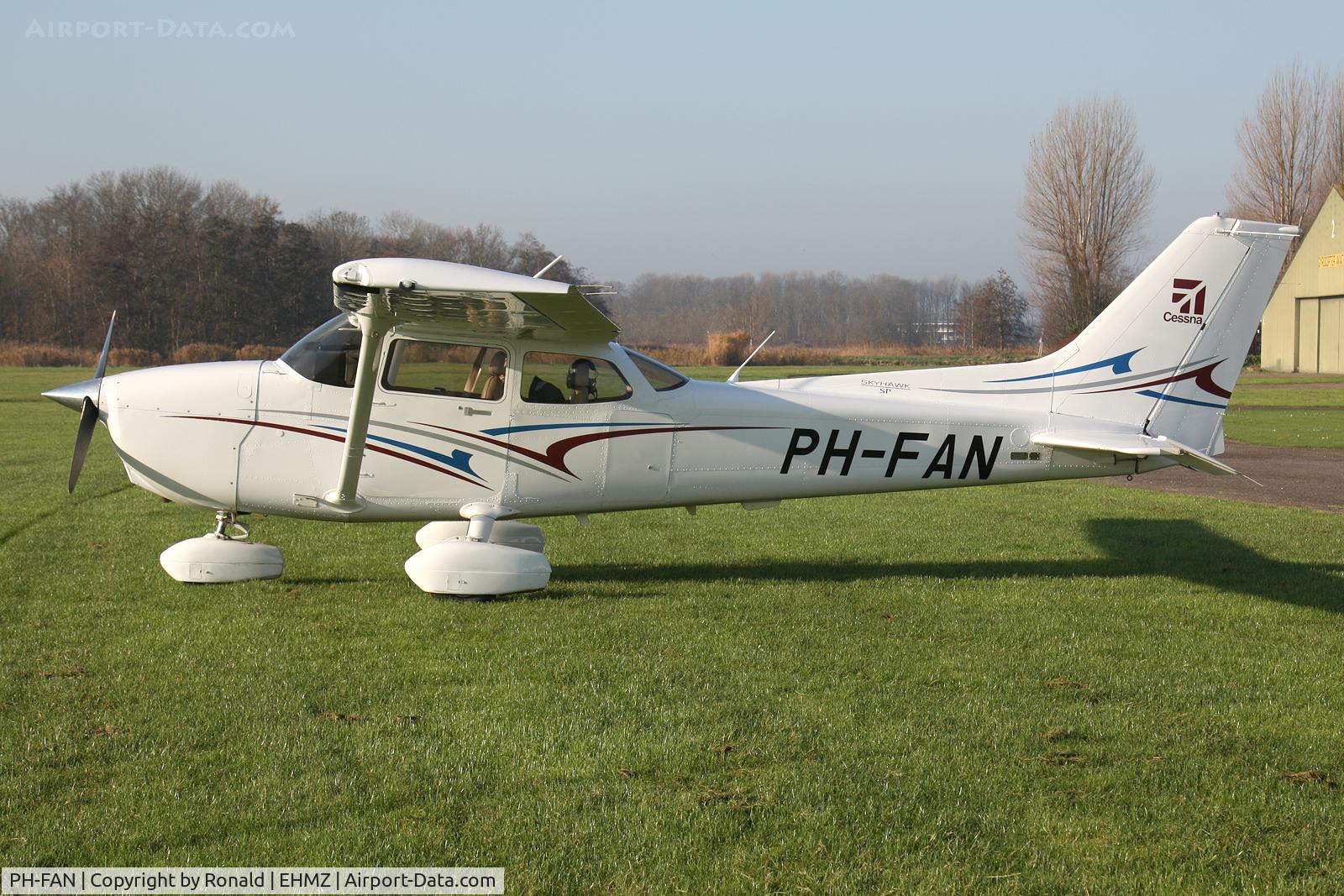 PH-FAN, 2012 Cessna 172S C/N 172S11185, at ehmz
