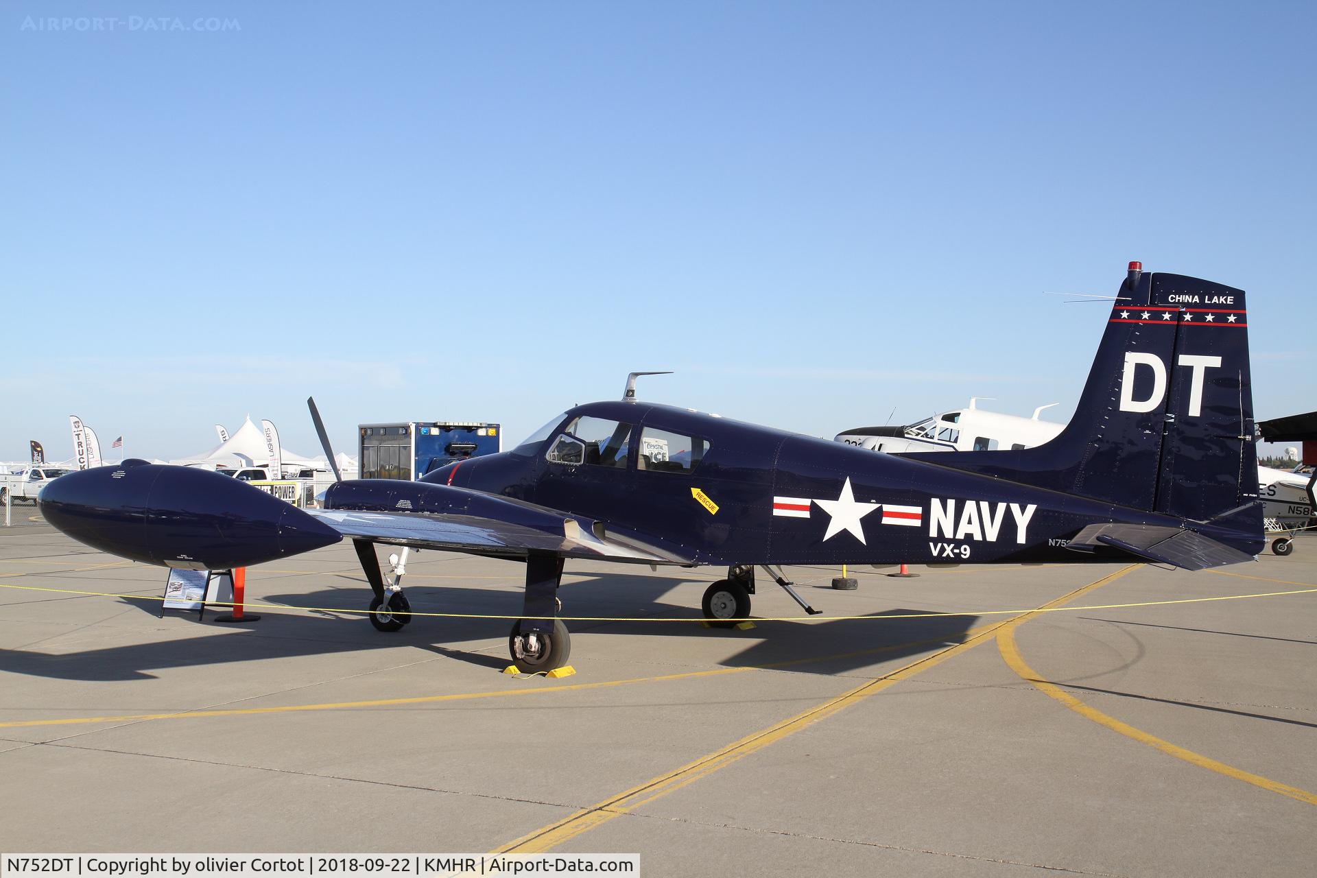 N752DT, 1958 Cessna 310B C/N 35752, 2018 airshow