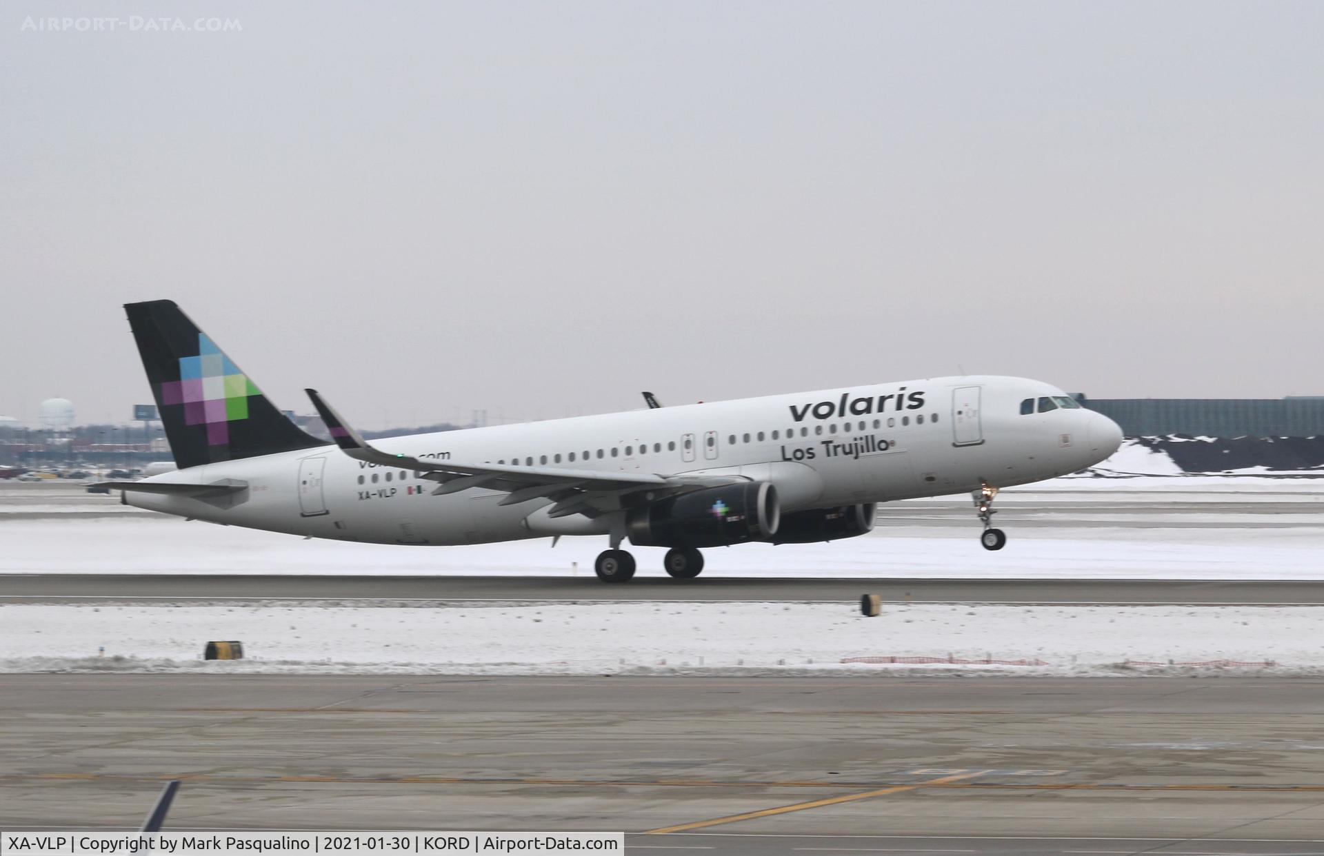 XA-VLP, 2016 Airbus A320-233 C/N 7000, Airbus A320-233