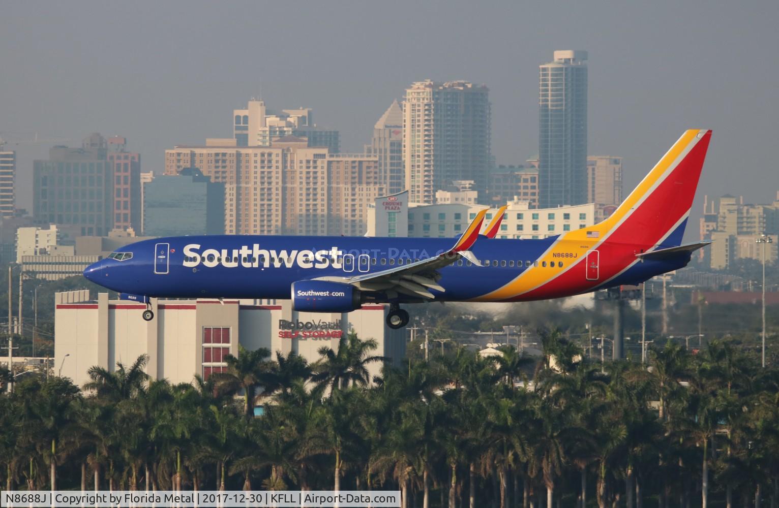 N8688J, 2016 Boeing 737-8H4 C/N 36939, FLL spotting 2017