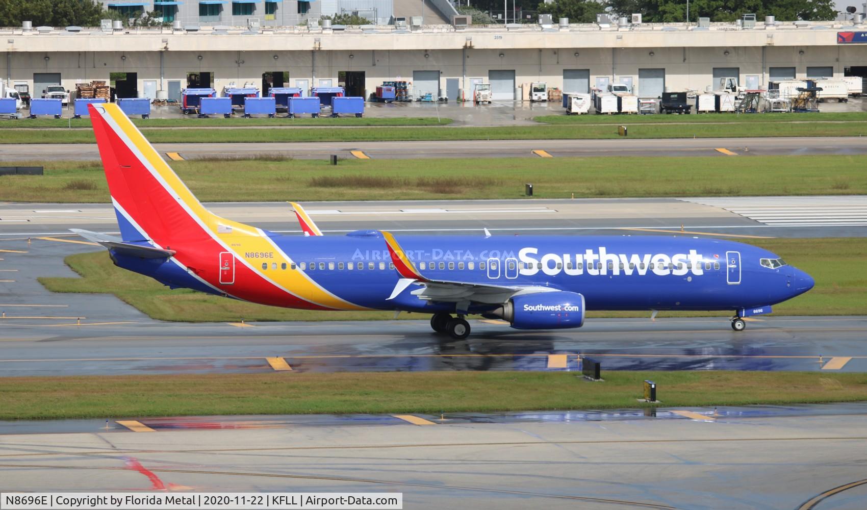 N8696E, 2016 Boeing 737-8H4 C/N 36678, FLL spotting 2020