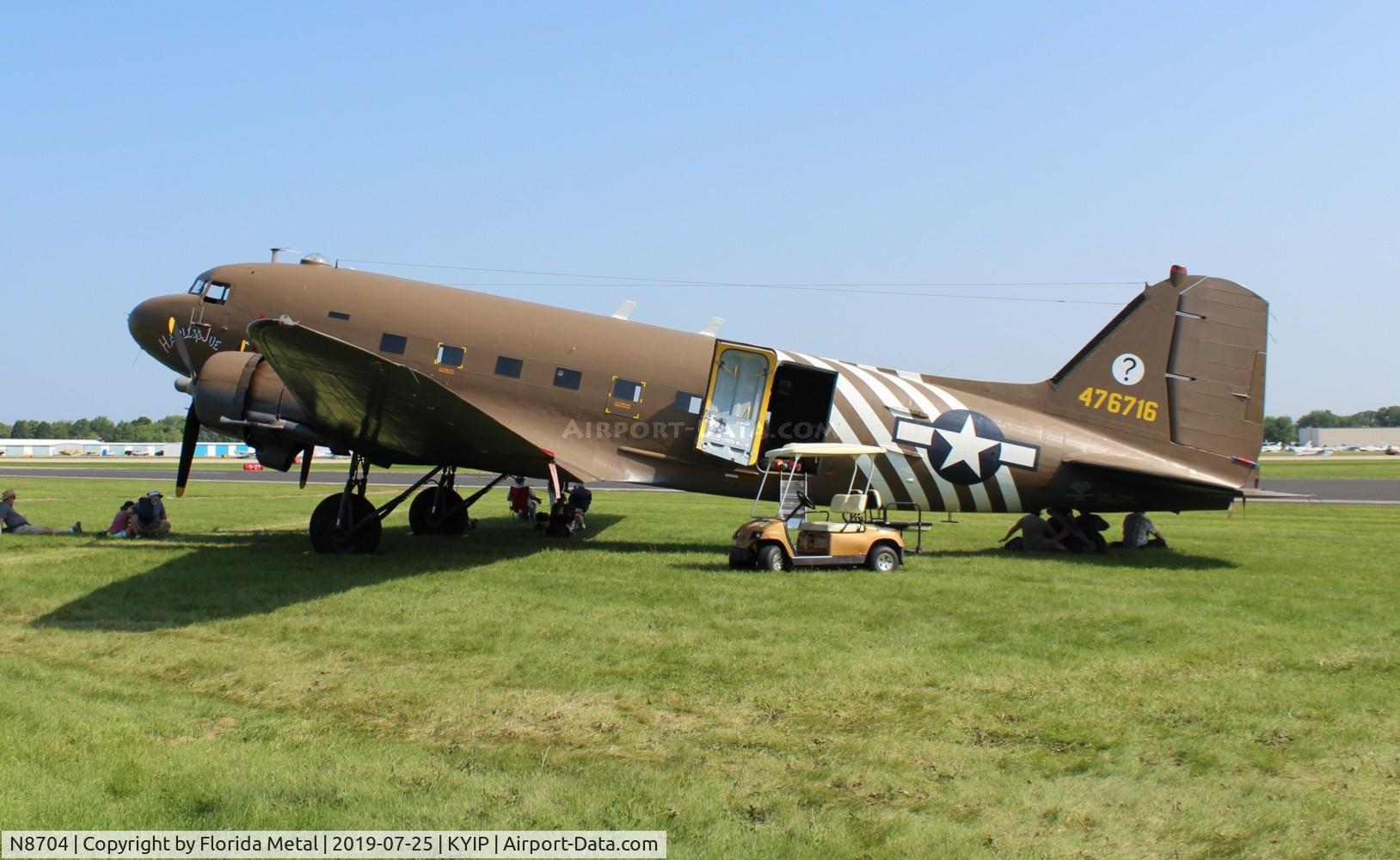 N8704, 1944 Douglas DC3C-S4C4G (TC-47B-30-DK) C/N 33048, TOM YIP 2019