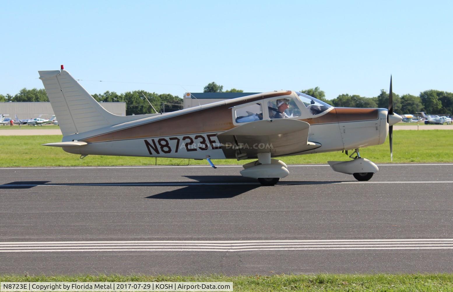N8723E, 1976 Piper PA-28-140 Cherokee Cruiser C/N 28-7625150, EAA OSH 2017