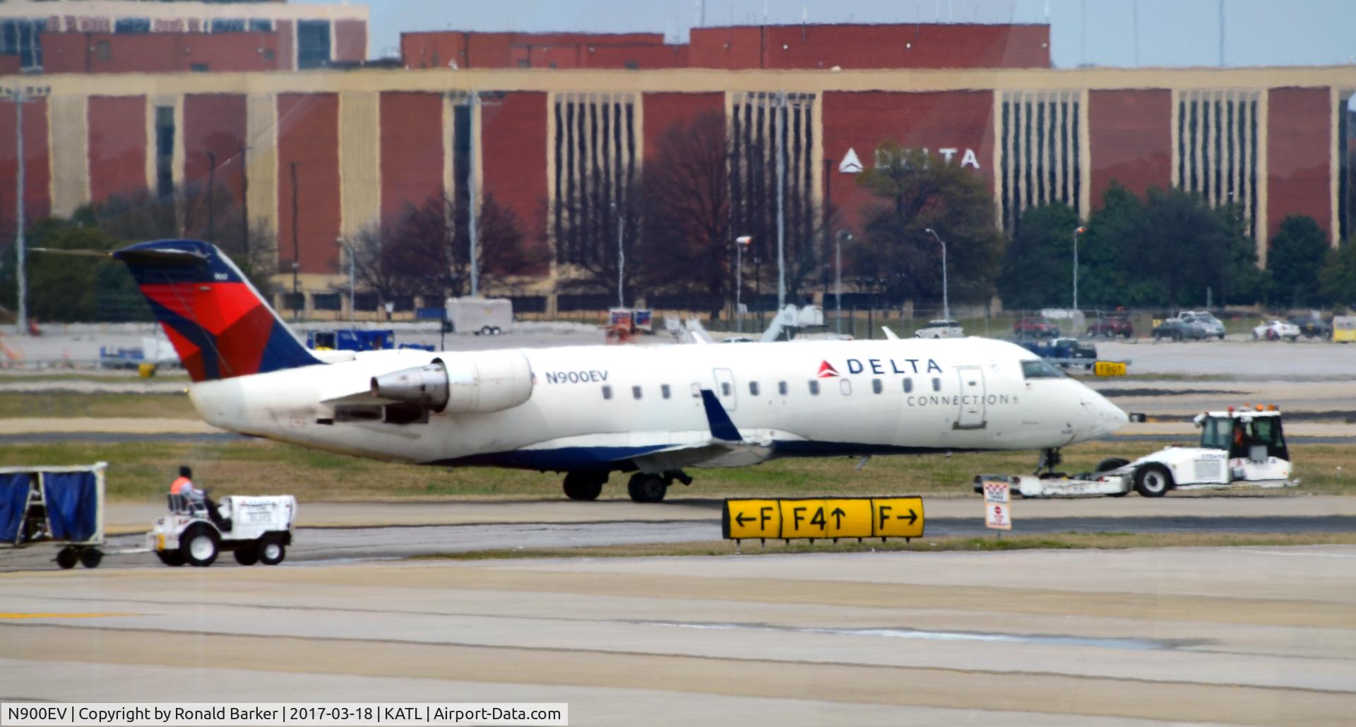 N900EV, 2002 Bombardier CRJ-200ER (CL-600-2B19) C/N 7608, Towed Atlanta
