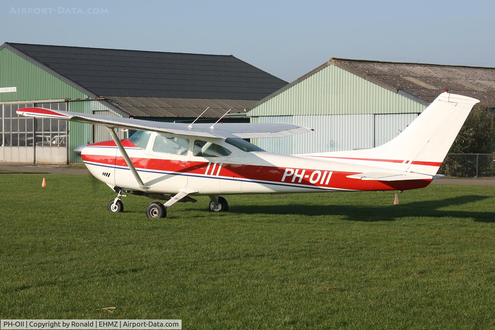PH-OII, Cessna 182P Skylane C/N 18262722, at ehmz