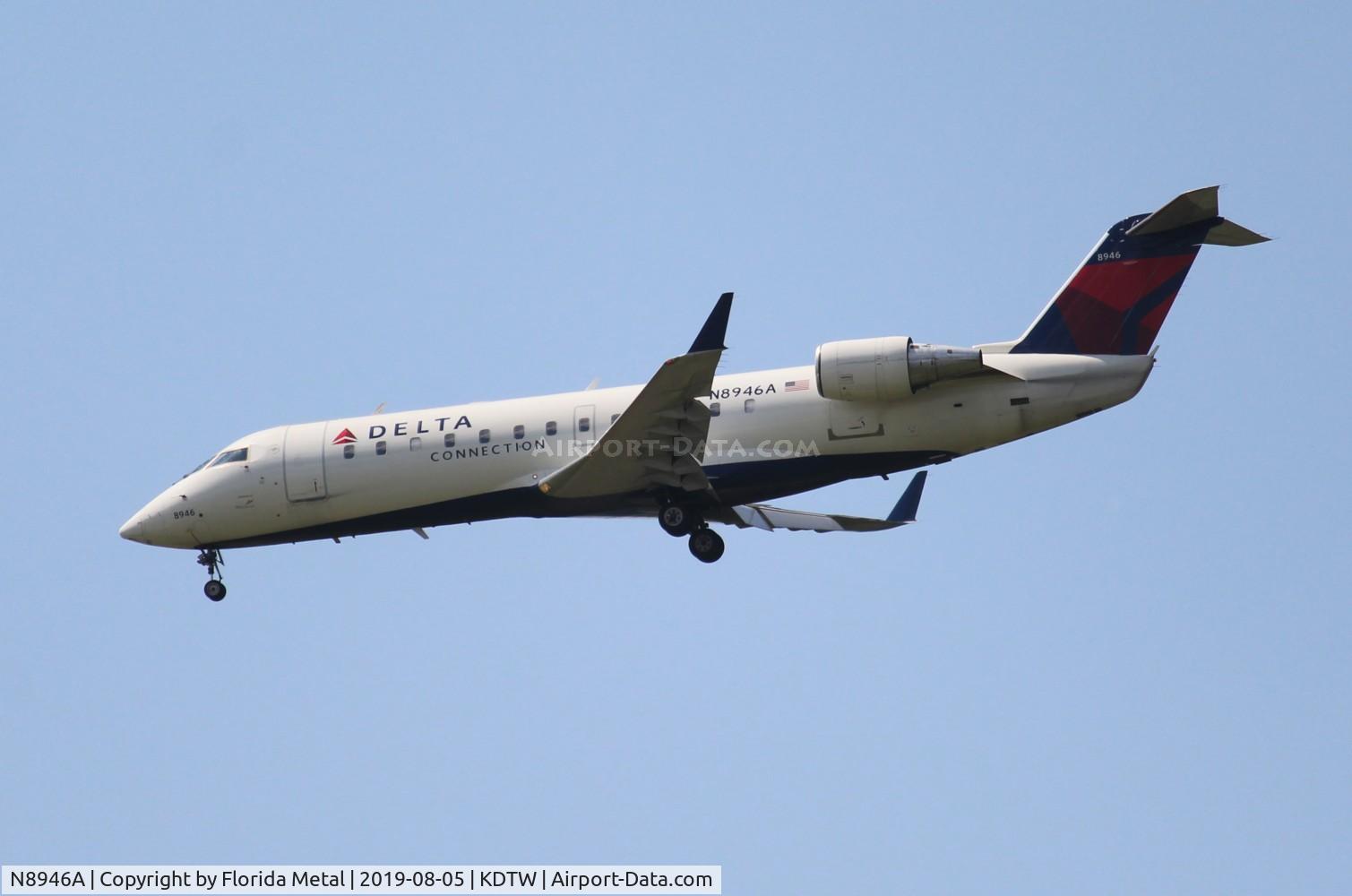 N8946A, 2004 Bombardier CRJ-200 (CL-600-2B19) C/N 7946, DTW spotting 2019