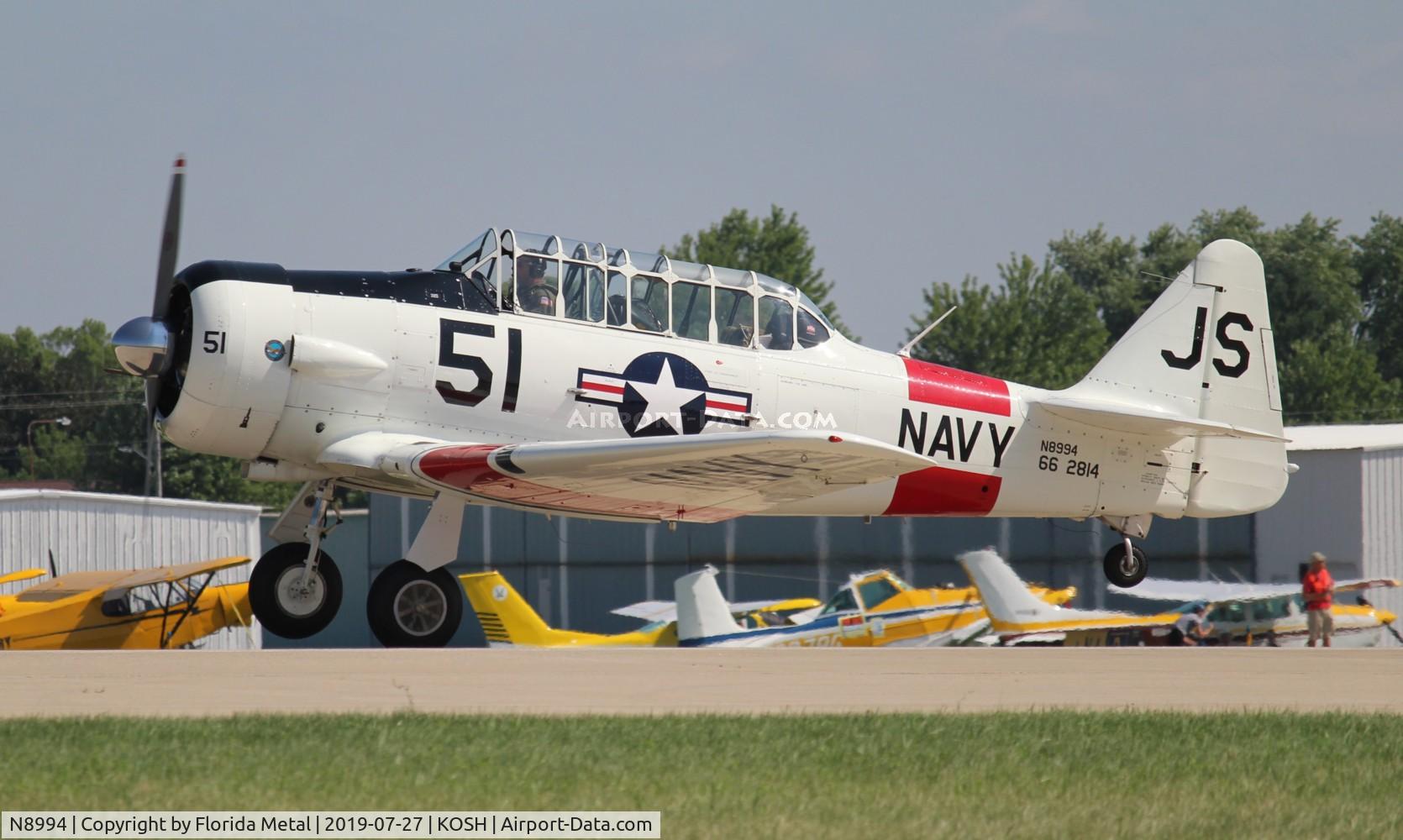 N8994, 1943 Noorduyn AT-16 Harvard II C/N 66-2814, EAA OSH 2019
