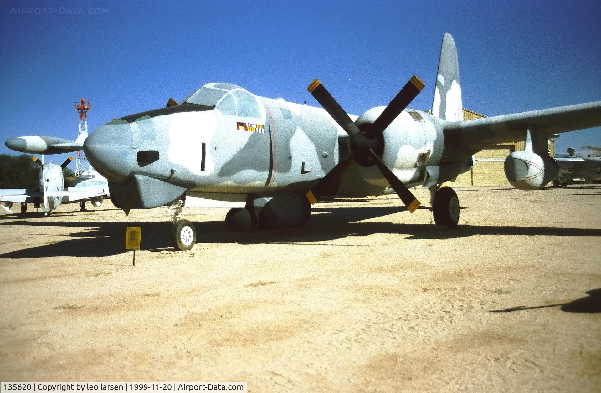 135620, 1955 Lockheed AP-2H Neptune C/N 726-7052, Pima Air Museum 20.11.1999