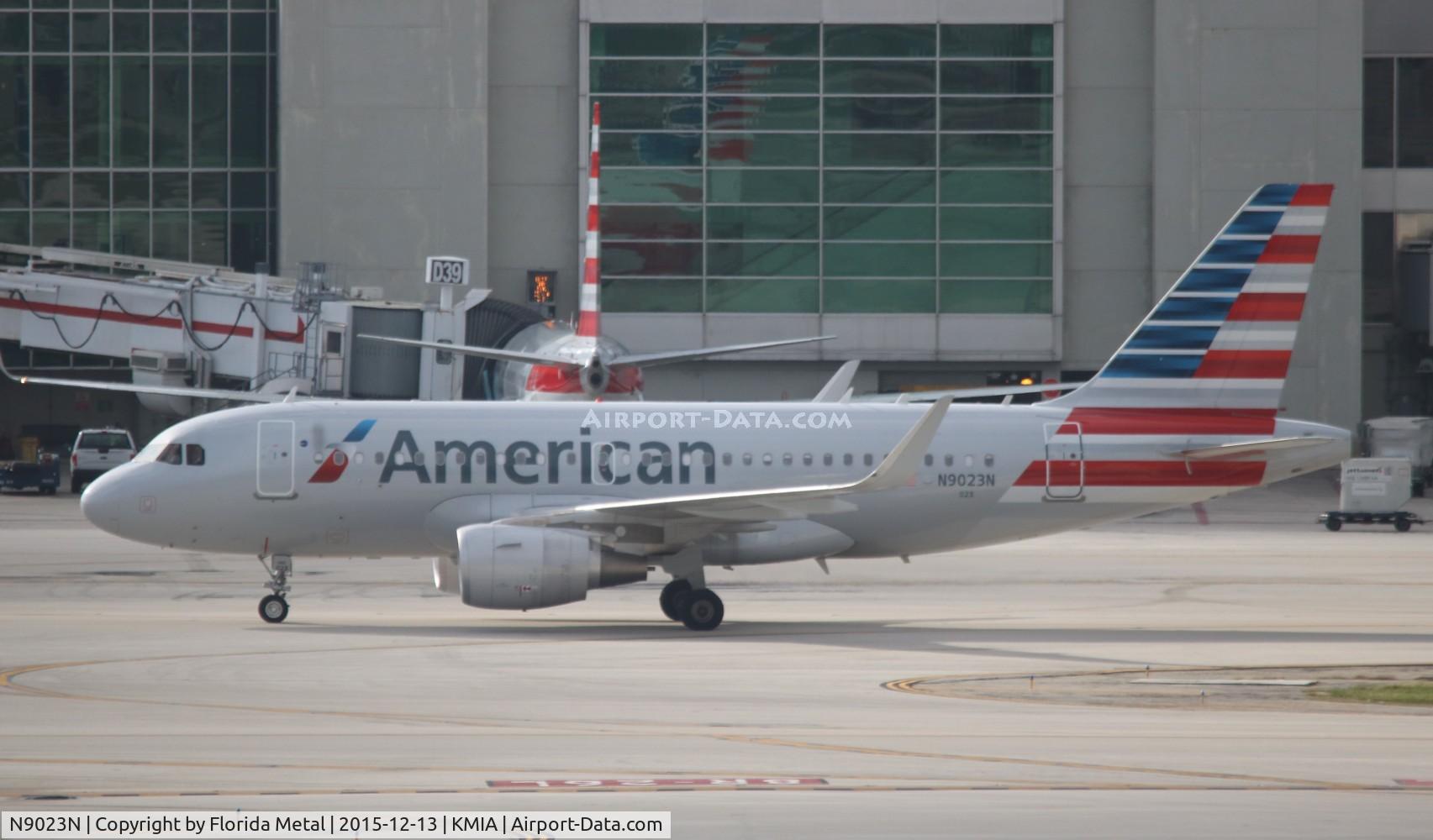 N9023N, 2014 Airbus A319-115 C/N 6349, MIA spotting 2015