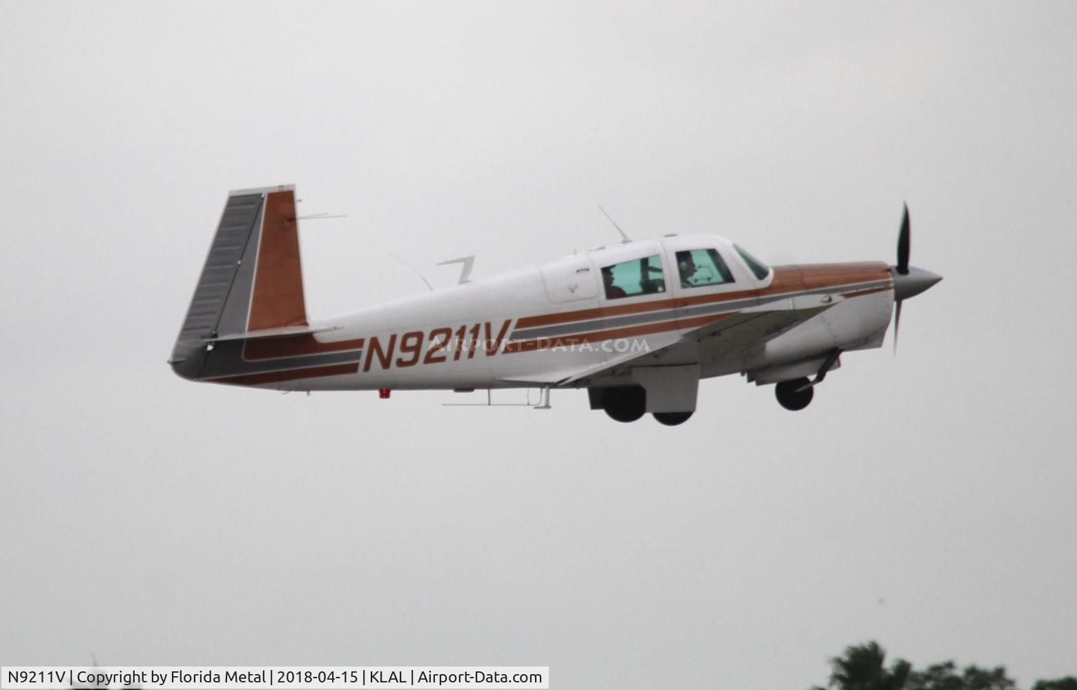 N9211V, 1969 Mooney M20C Ranger C/N 690047, SNF LAL 2018