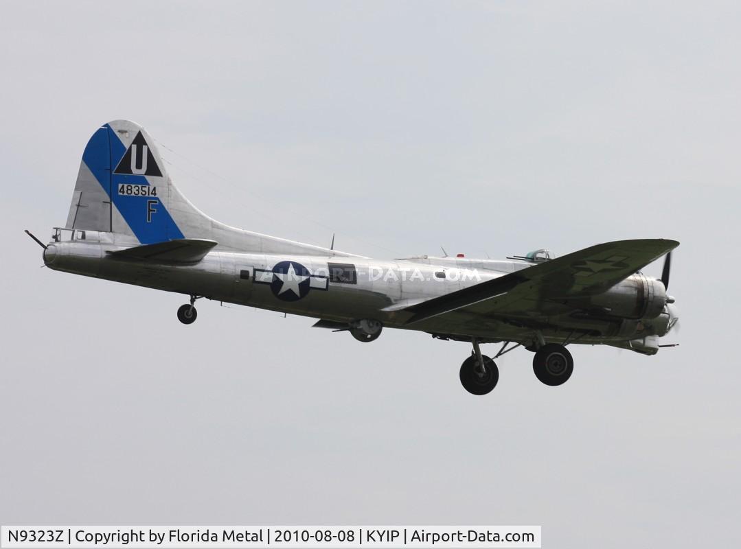 N9323Z, 1944 Boeing B-17G-85-DL Flying Fortress C/N 32155, TOM YIP 2010