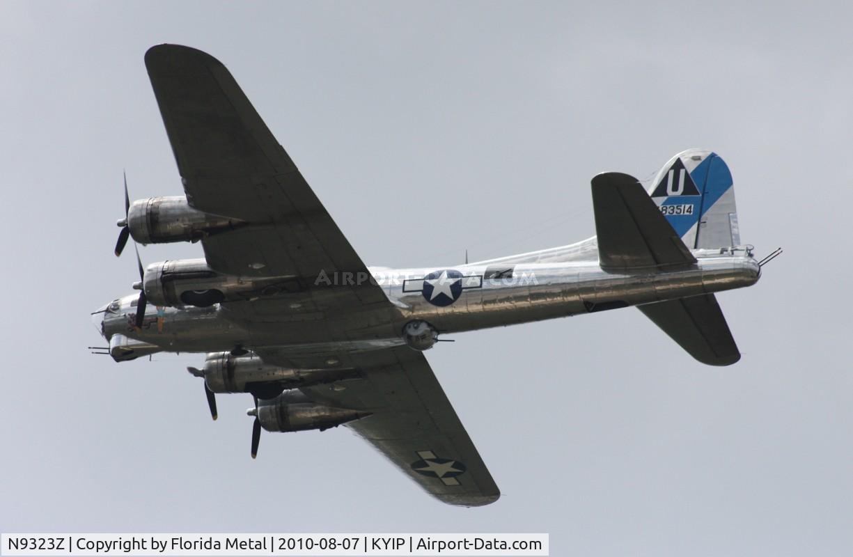 N9323Z, 1944 Boeing B-17G-85-DL Flying Fortress C/N 32155, TOM YIP 2010