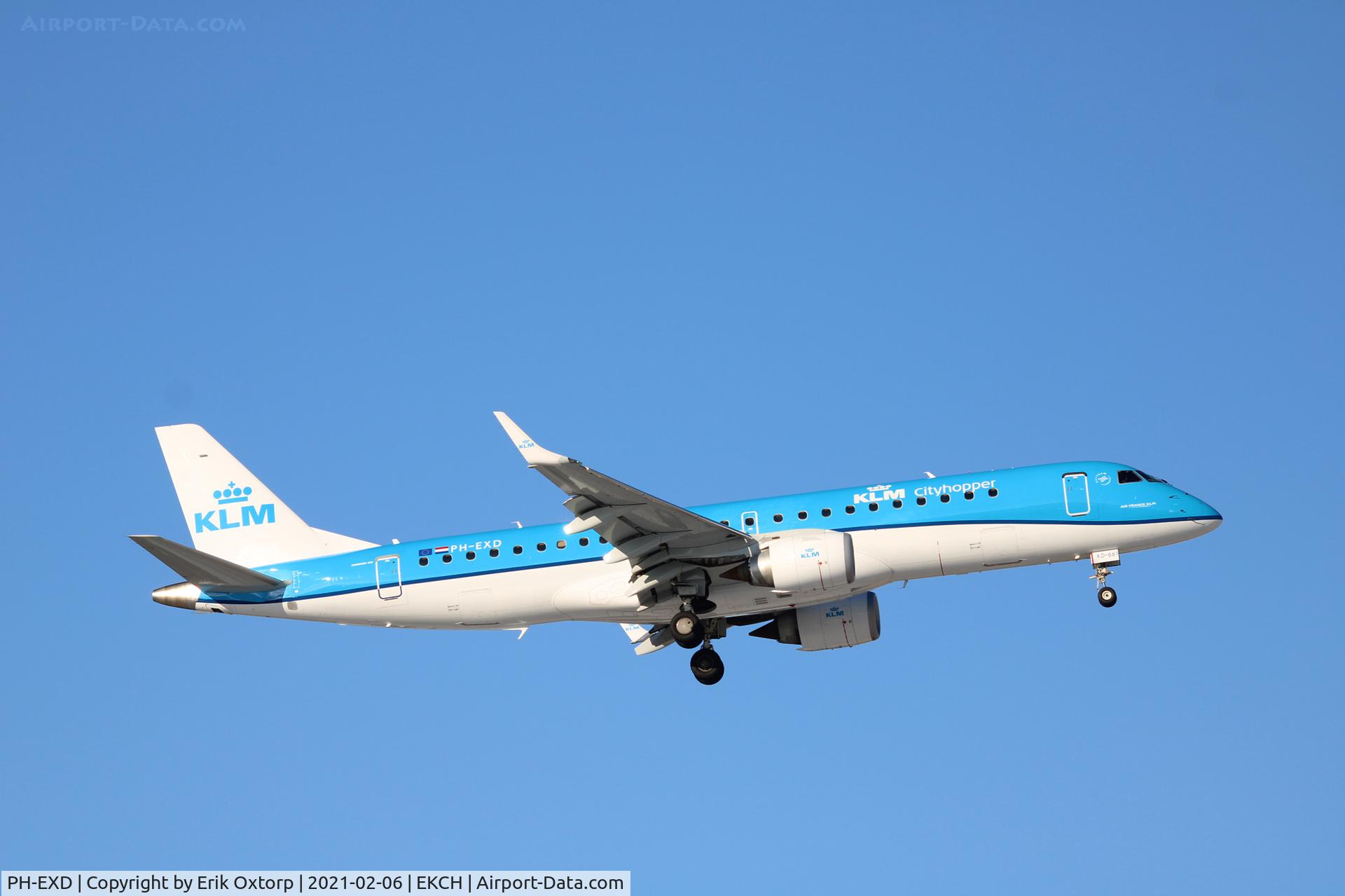 PH-EXD, 2014 Embraer 190LR (ERJ-190-100LR) C/N 19000661, PH-EXD landing rw 04L