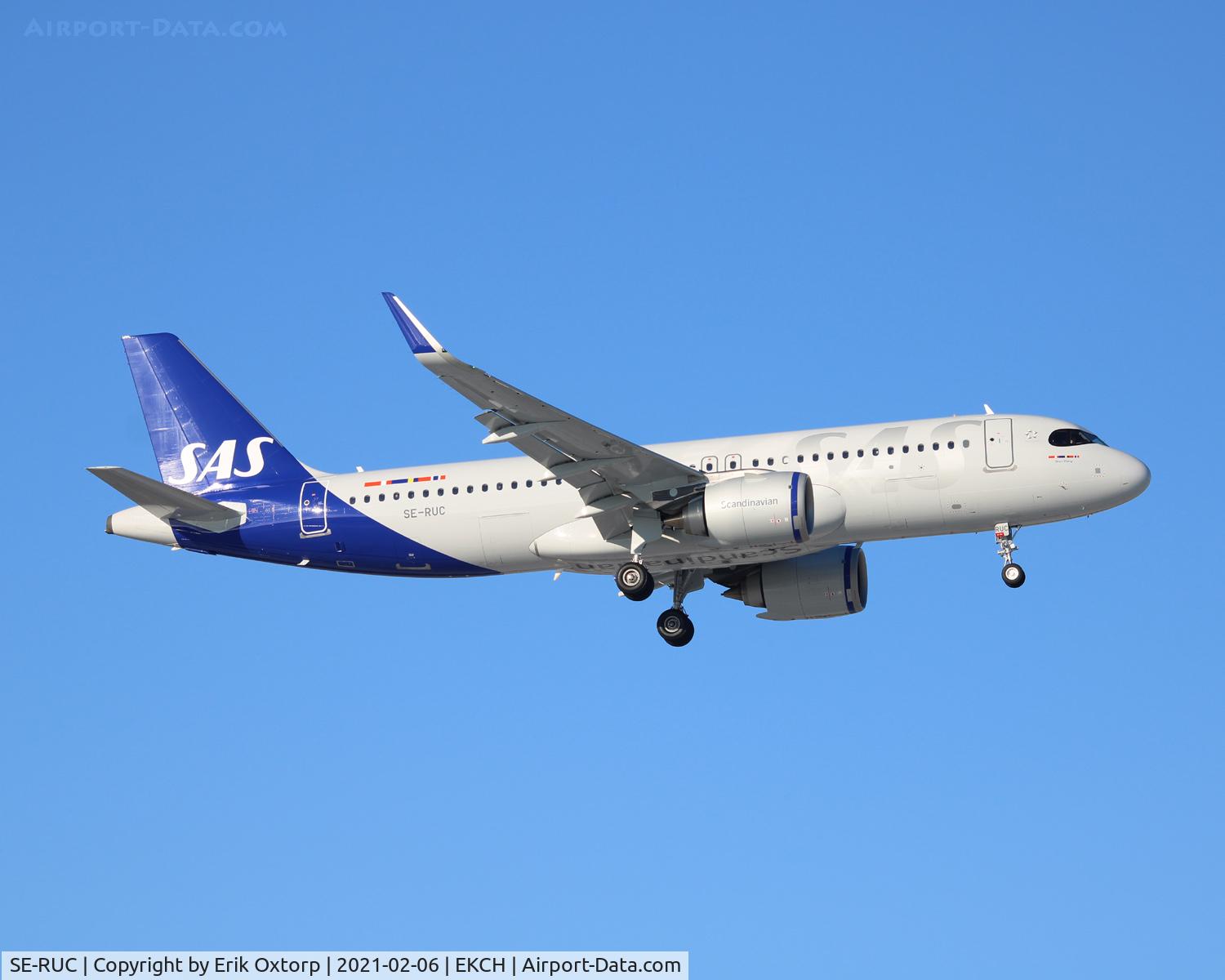 SE-RUC, 2020 Airbus A320-251N C/N 10051, SE-RUC landing rw 04L