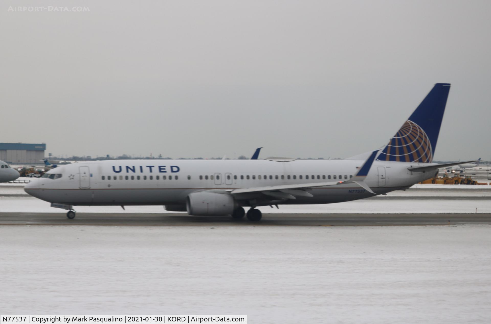 N77537, 2016 Boeing 737-800 C/N 62767, Boeing 737-824