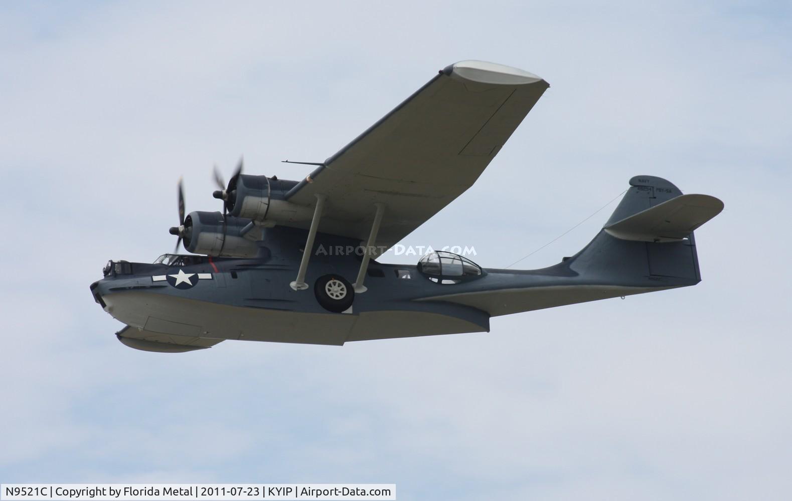 N9521C, 1943 Consolidated Vultee 28-5ACF C/N 1656, TOM YIP 2011