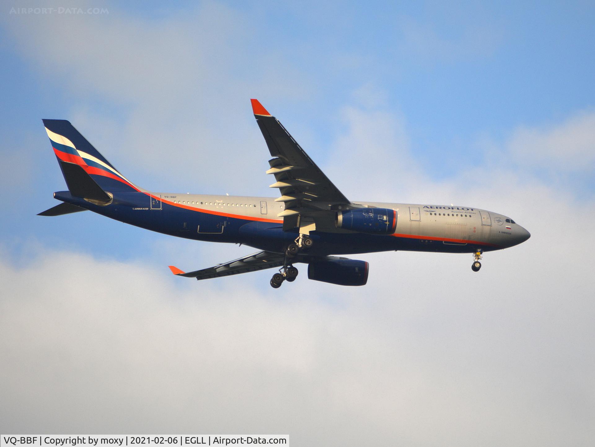 VQ-BBF, 2009 Airbus A330-243 C/N 1045, Airbus A330-243 on finals to runway 9R London Heathrow.