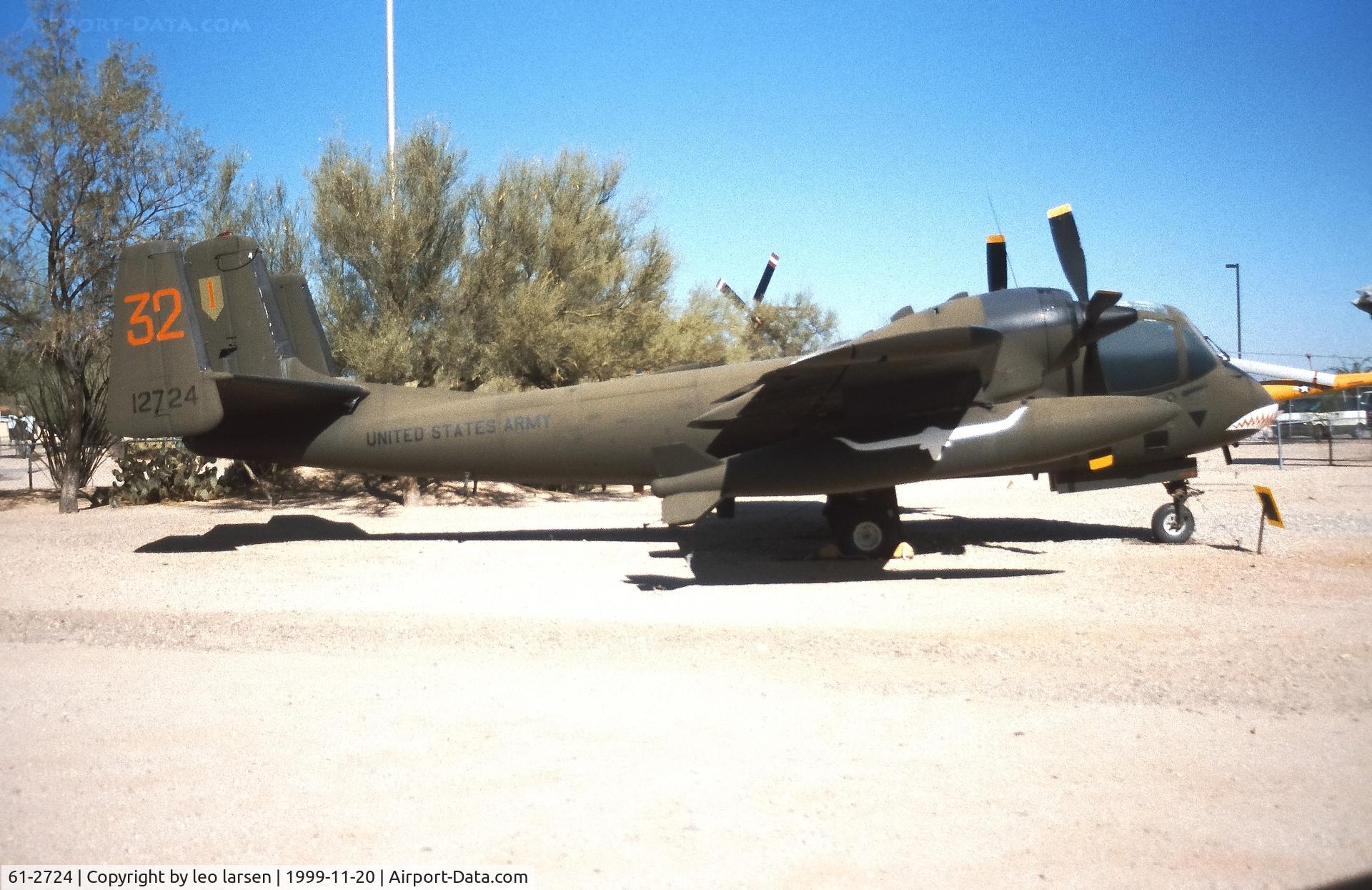 61-2724, 1961 Grumman OV-1C Mohawk C/N 67C, Pima Air Museum 20.11.1999