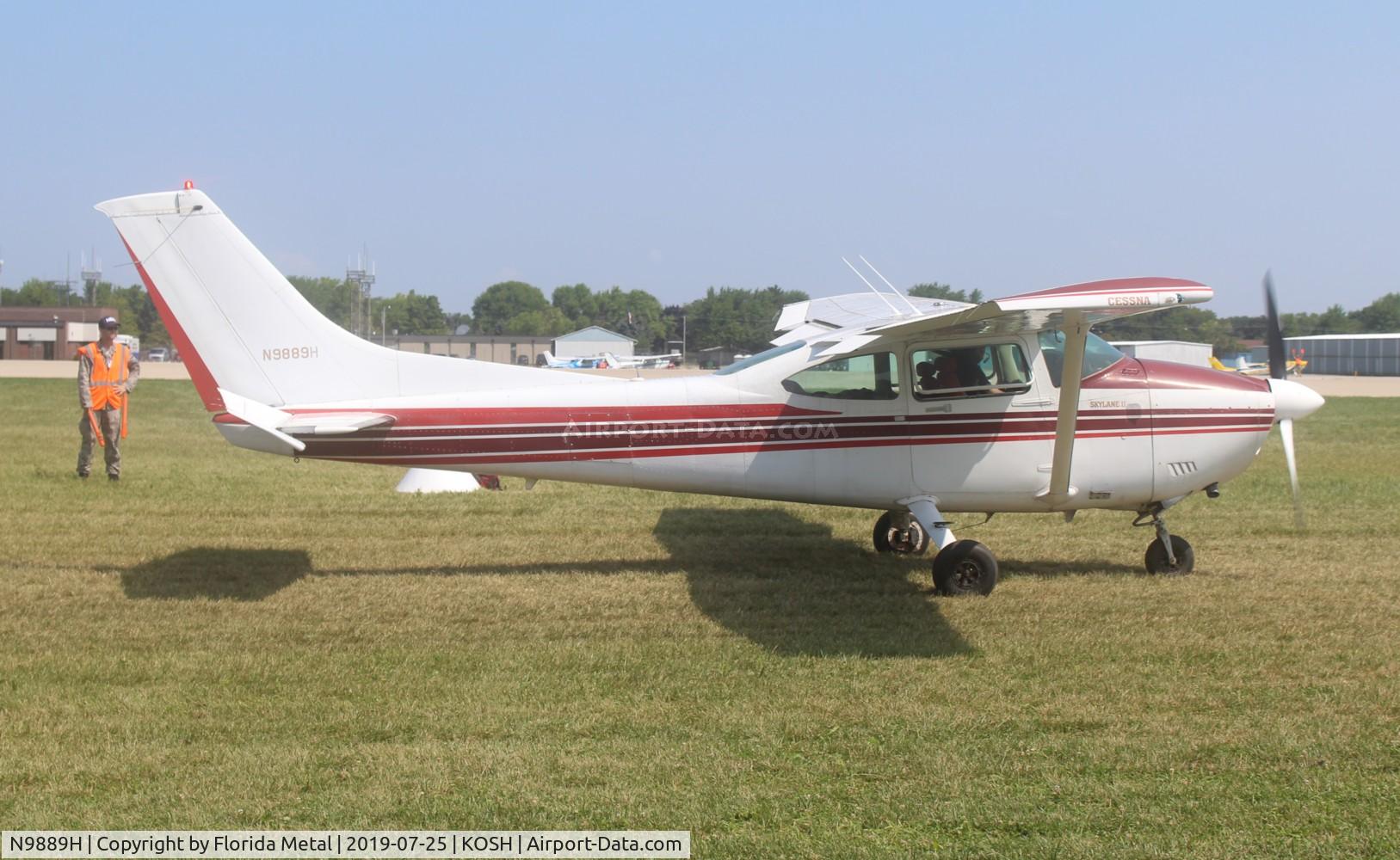 N9889H, 1981 Cessna 182R Skylane C/N 18268093, EAA OSH 2019