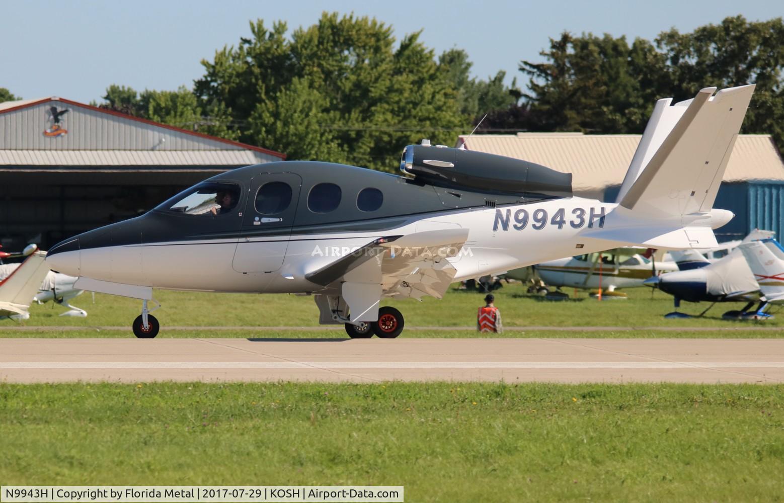 N9943H, 2016 Cirrus SF50 Vision C/N 0007, EAA OSH 2017