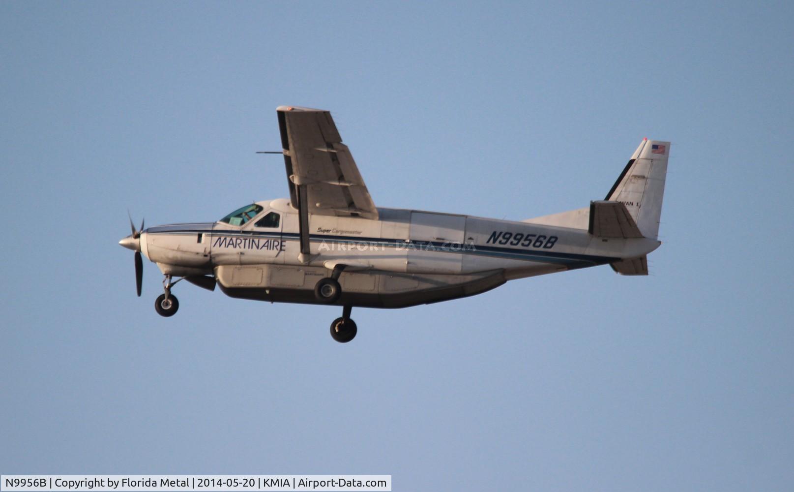 N9956B, 1988 Cessna 208B Grand Caravan C/N 208B0119, MIA spotting 2014