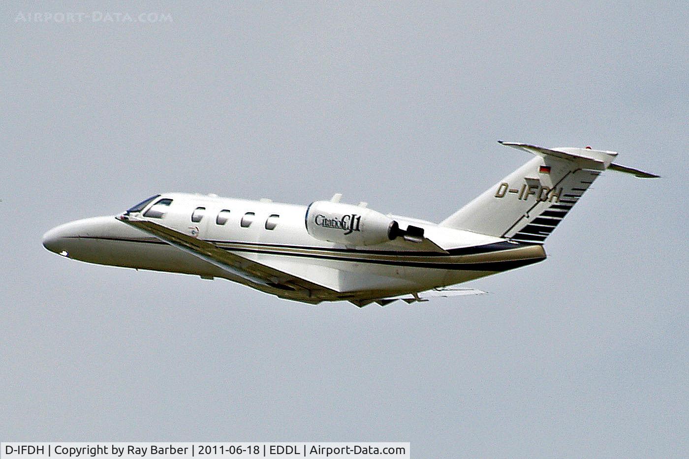 D-IFDH, 2003 Cessna 525 CitationJet CJ1 C/N 525-0517, D-IFDH   Cessna CitationJet CJ1 [525-0517] (Dix Aviation) Dusseldorf Int'l~D 18/06/2011
