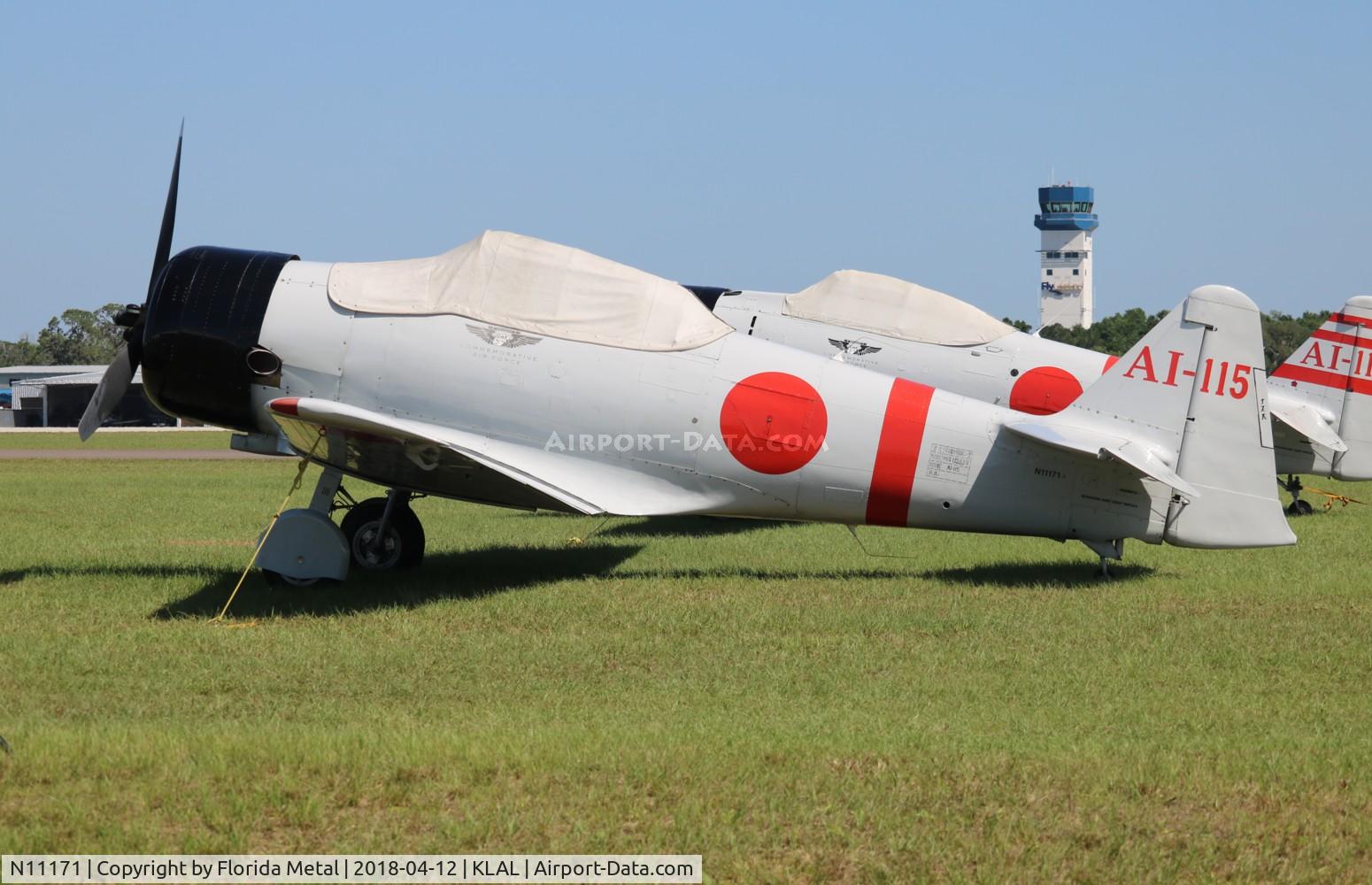 N11171, 1942 North American AT-6B Texan C/N 84-7800, SNF LAL 2018