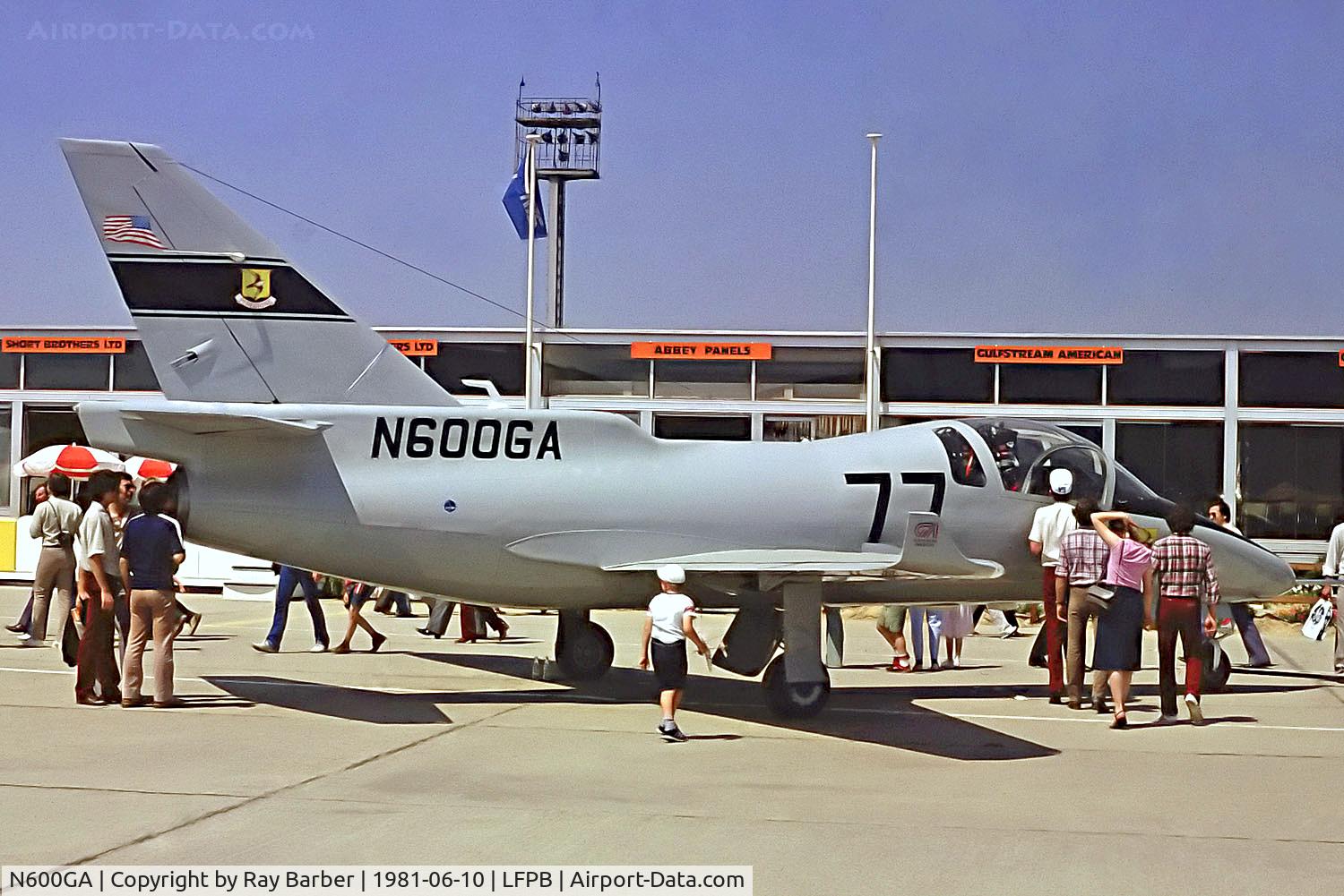 N600GA, Gulfstream 600 Peregrine Military Trainer C/N 601, N600GA   Gulfstream 600 Peregrine Military Trainer [601] (Gulfstream Aerospace) Paris Le Bourget~F 10/06/1981