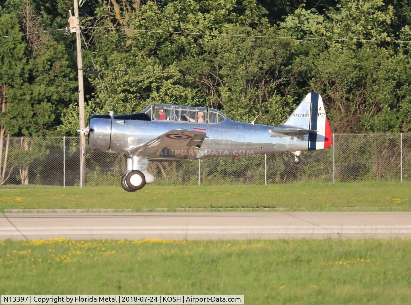 N13397, 1940 North American NA-64 C/N 64-2033, EAA OSH 2018