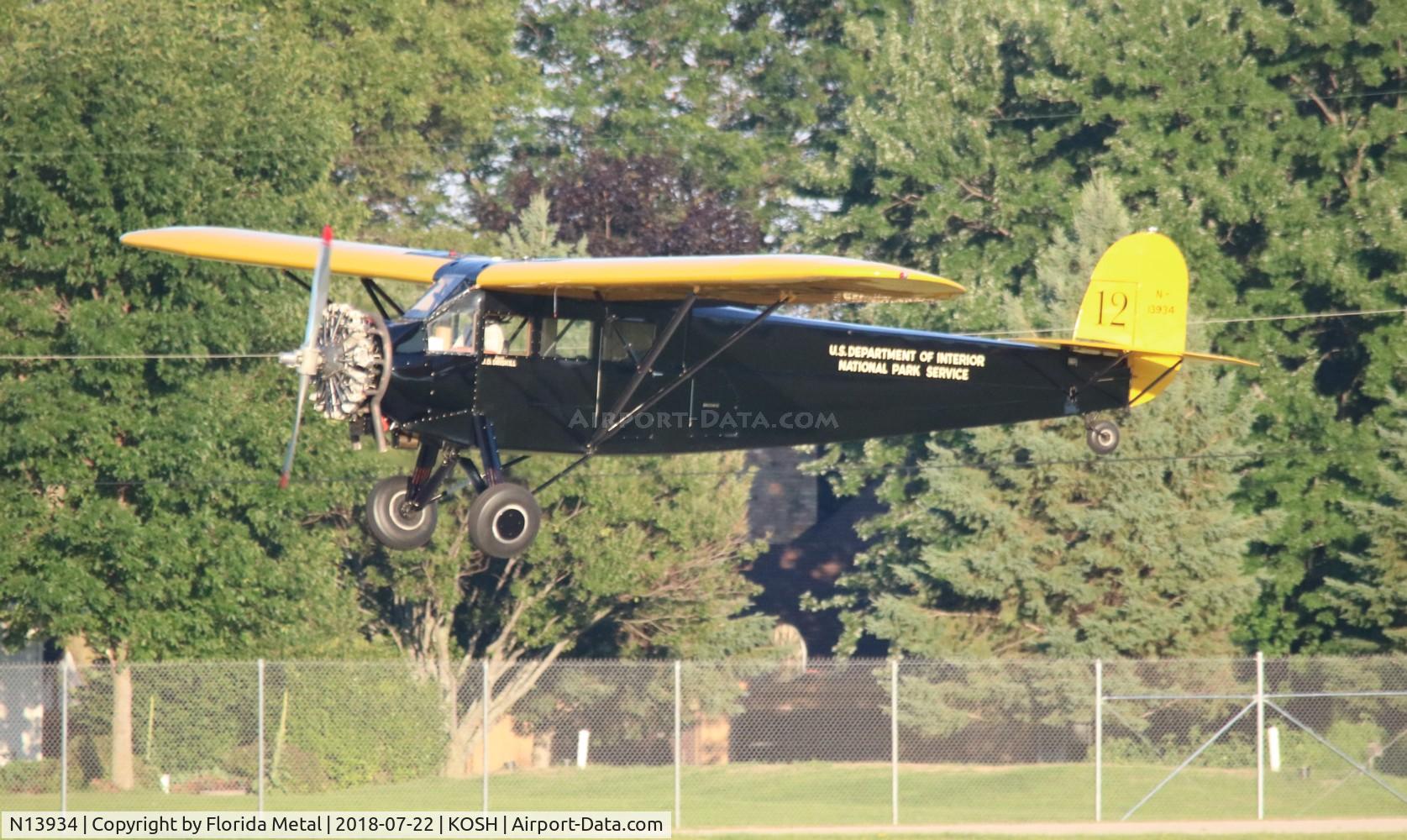 N13934, 1928 Fairchild FC-2W-2 C/N 531, EAA OSH 2018