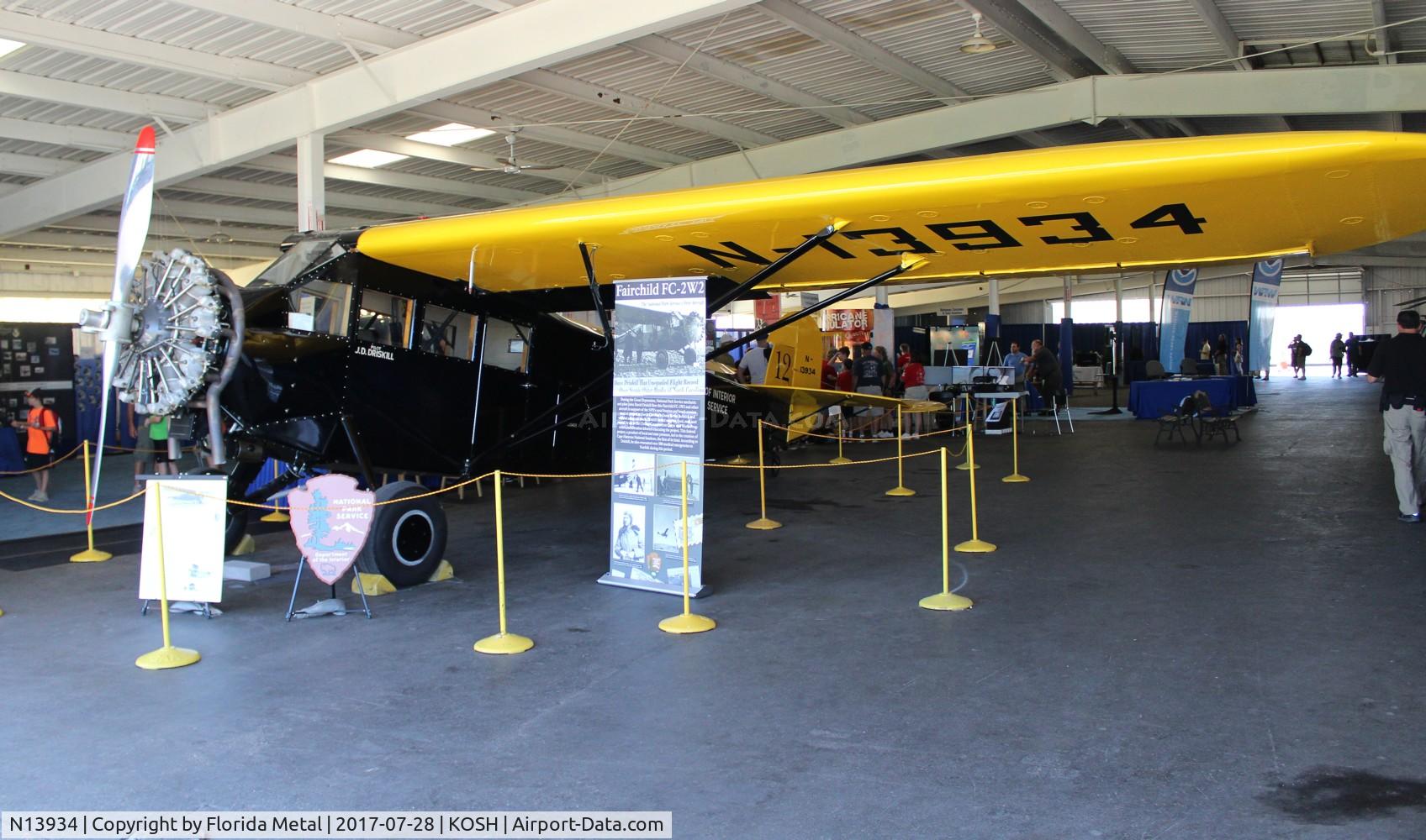 N13934, 1928 Fairchild FC-2W-2 C/N 531, EAA OSH 2017