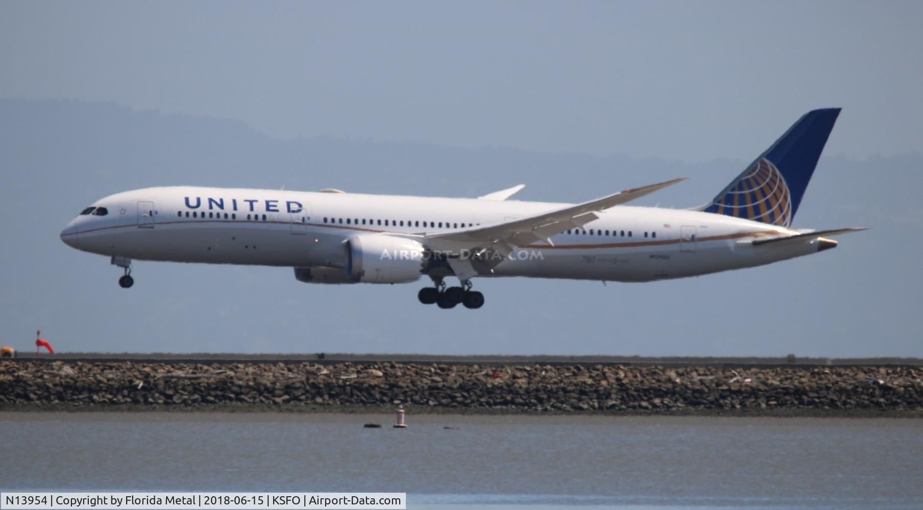 N13954, 2015 Boeing 787-9 Dreamliner C/N 36405, SFO Spotting 2018