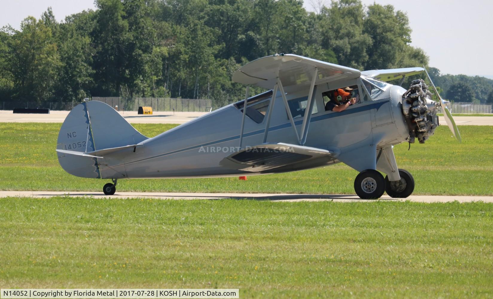 N14052, 1934 Waco UKC C/N 3927, EAA OSH 2017