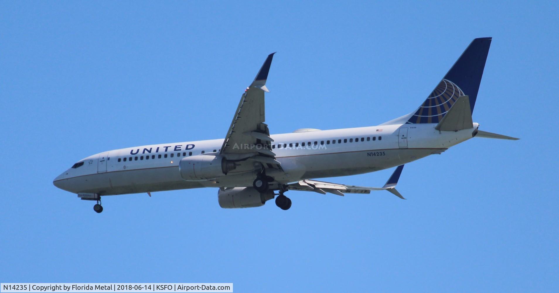 N14235, 1999 Boeing 737-824 C/N 28947, SFO spotting 2018