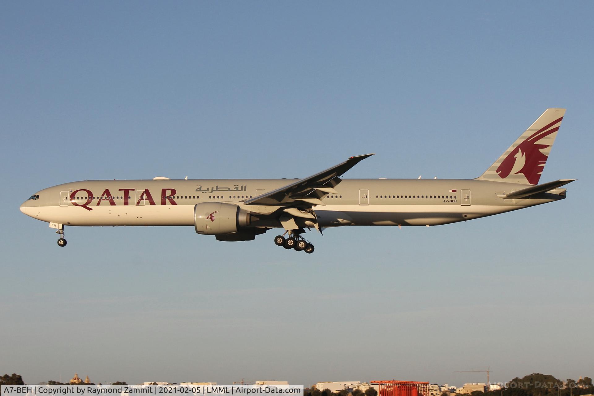 A7-BEH, 2015 Boeing 777-3DZ/ER C/N 60334, B777 A7-BEH Qatar Airways