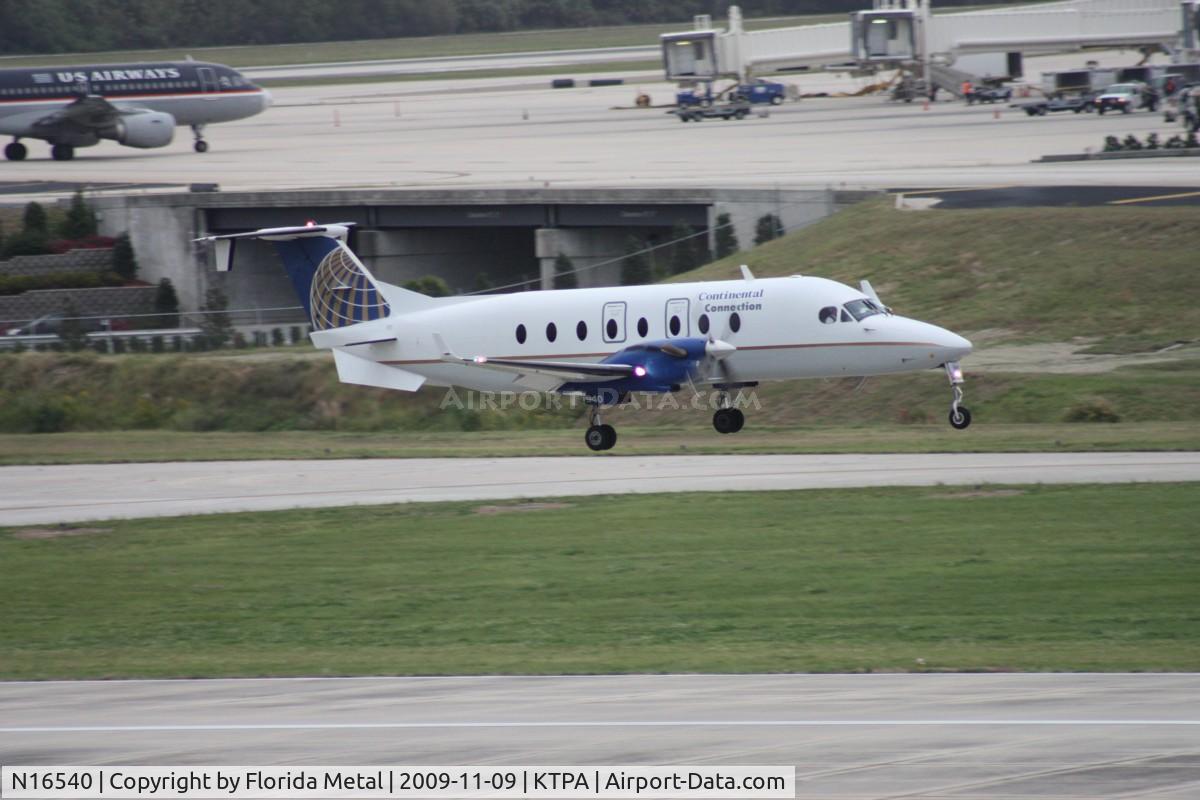 N16540, 1995 Beech 1900D C/N UE-172, TPA spotting 2009