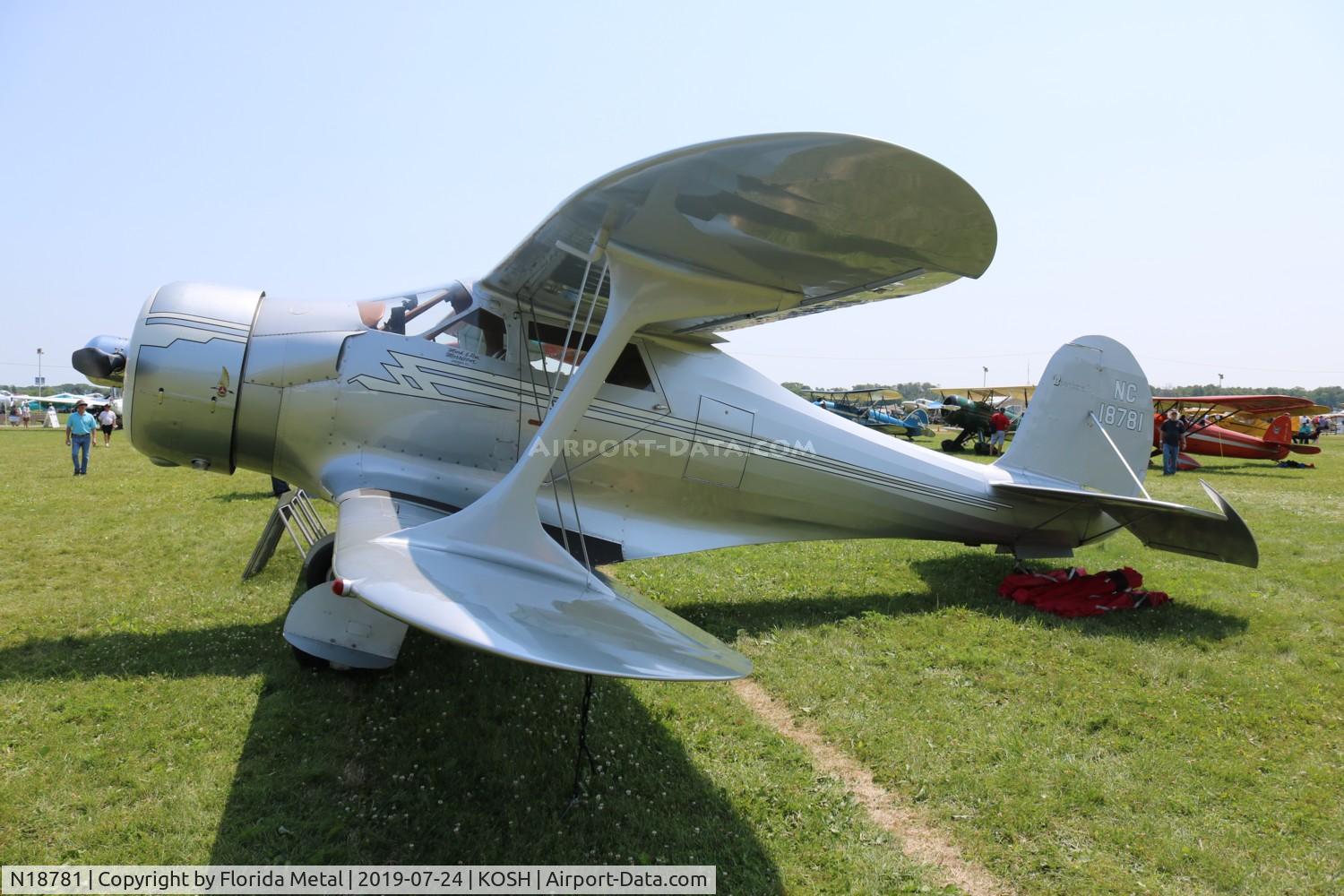 N18781, 1938 Beech F17D Staggerwing C/N 204, EAA OSH 2019