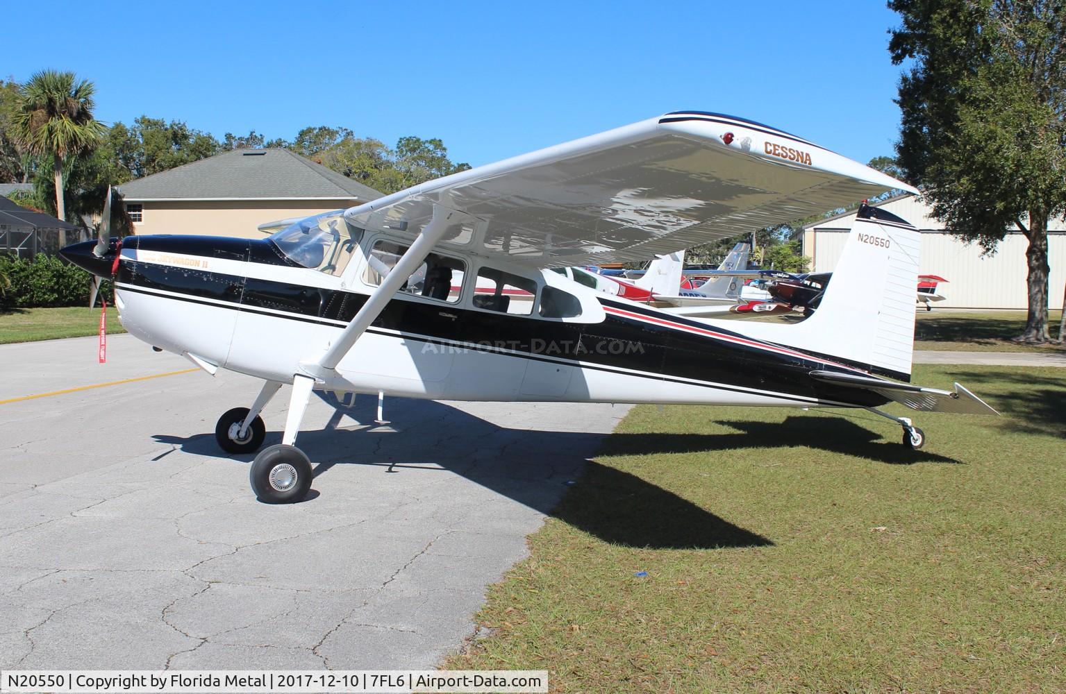 N20550, 1981 Cessna 180K Skywagon C/N 18053194, Spruce Creek 2017