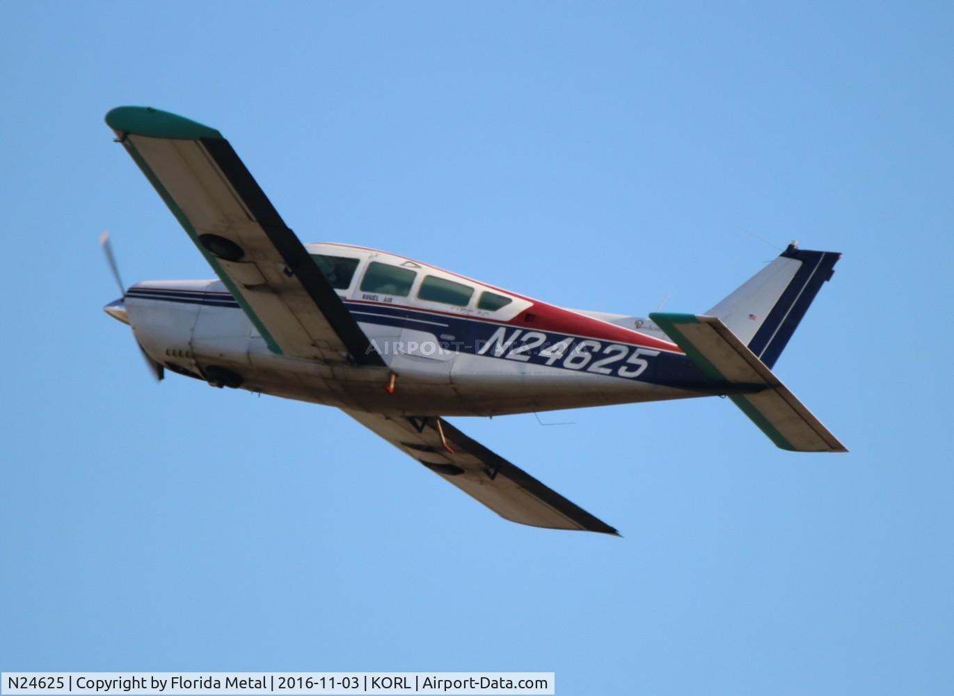 N24625, 1972 Beech A24R C/N MC-140, NBAA ORL 2016