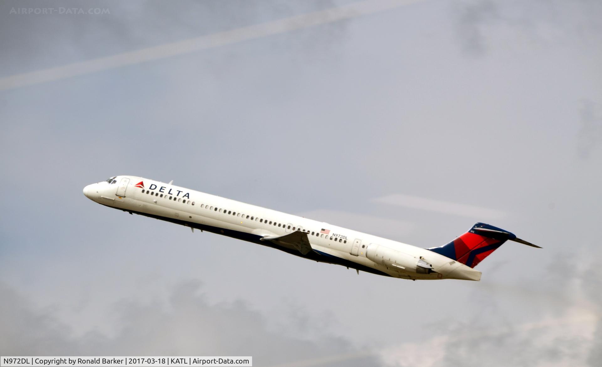 N972DL, 1991 McDonnell Douglas MD-88 C/N 53215, Takeoff Atlanta