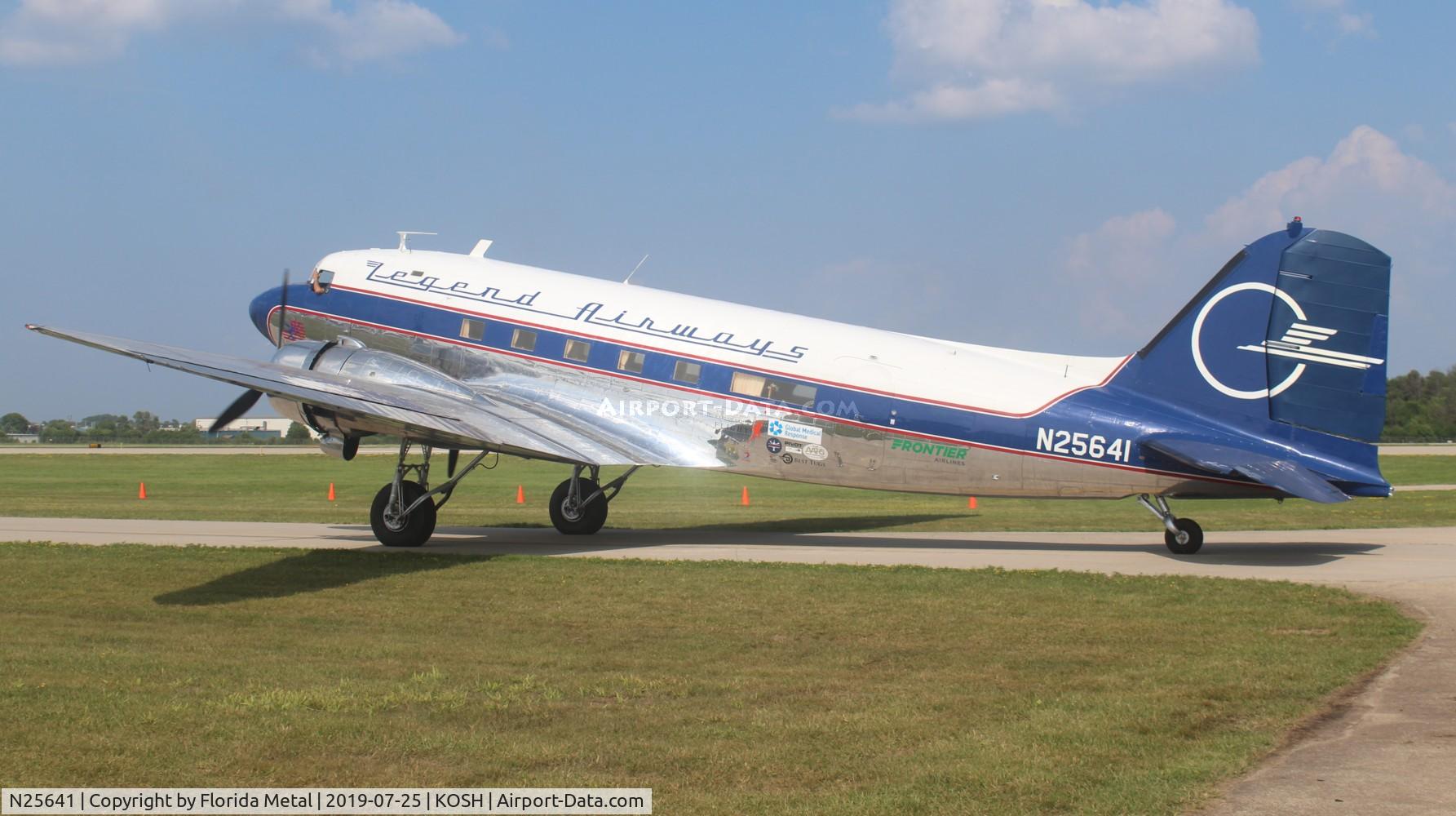 N25641, 1943 Douglas DC3C-S4C4G (C-47) C/N 9059, EAA OSH 2019