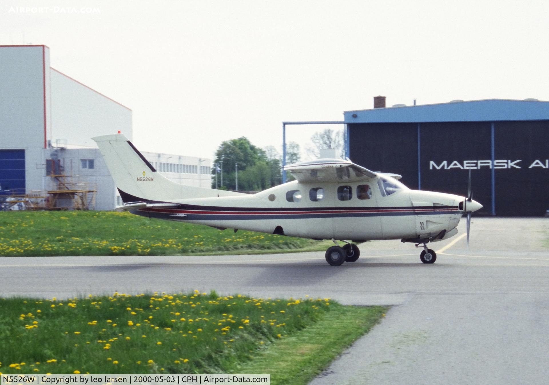 N5526W, 1981 Cessna P210N Pressurised Centurion C/N P21000704, Copenhagen 3.5.2000