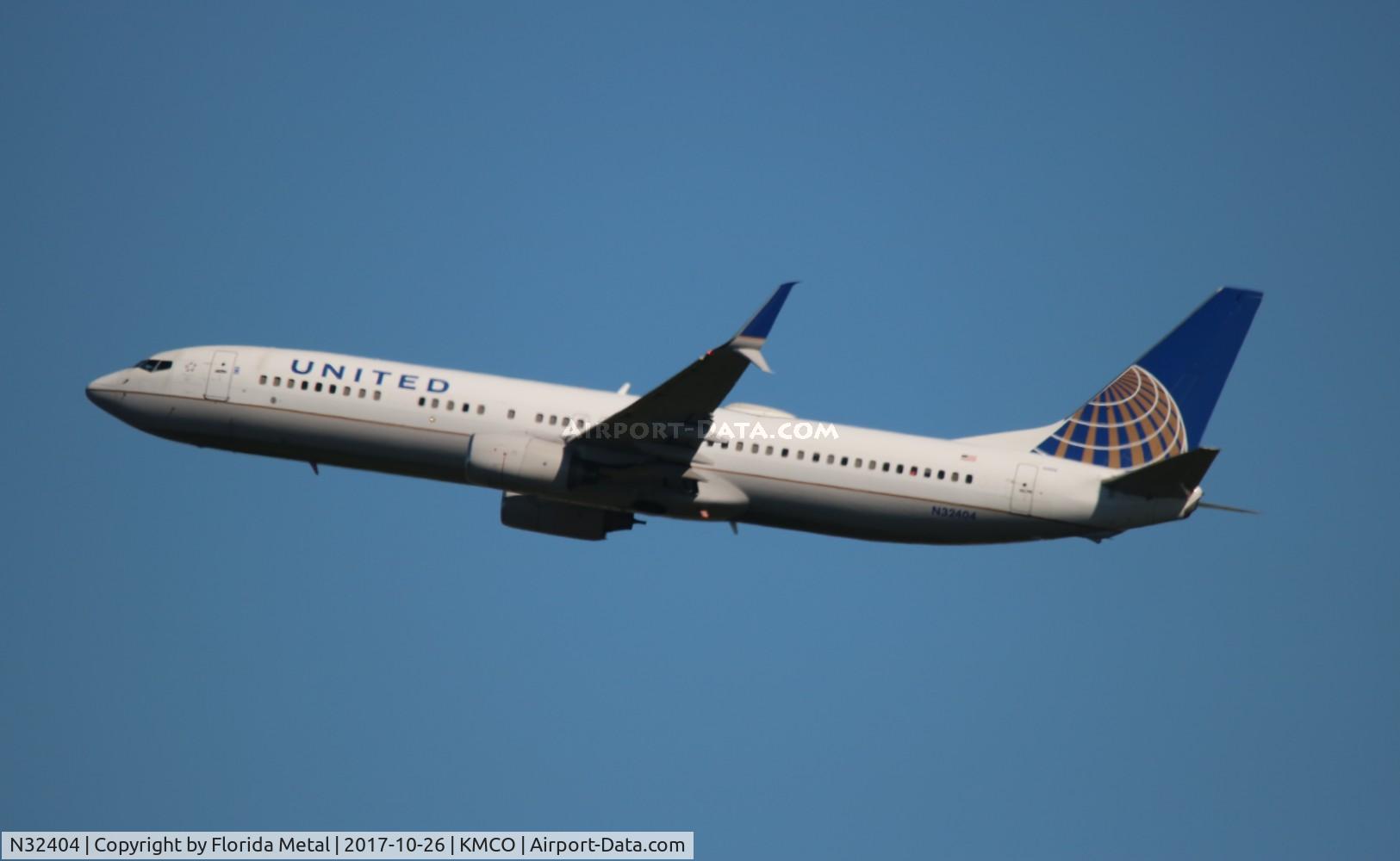 N32404, 2001 Boeing 737-924 C/N 30121, MCO spotting 2017
