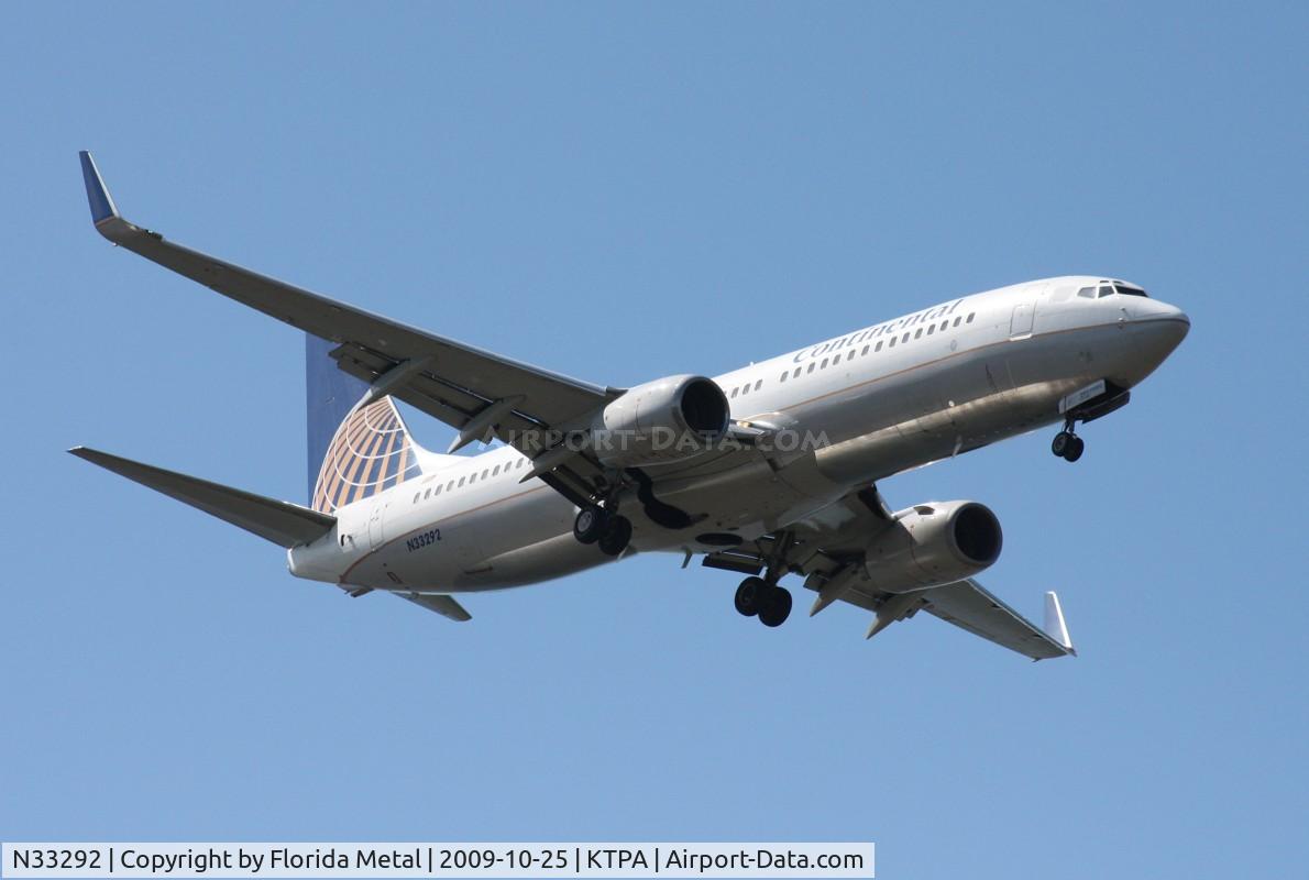 N33292, 2004 Boeing 737-824 C/N 33455, TPA Spotting 2009