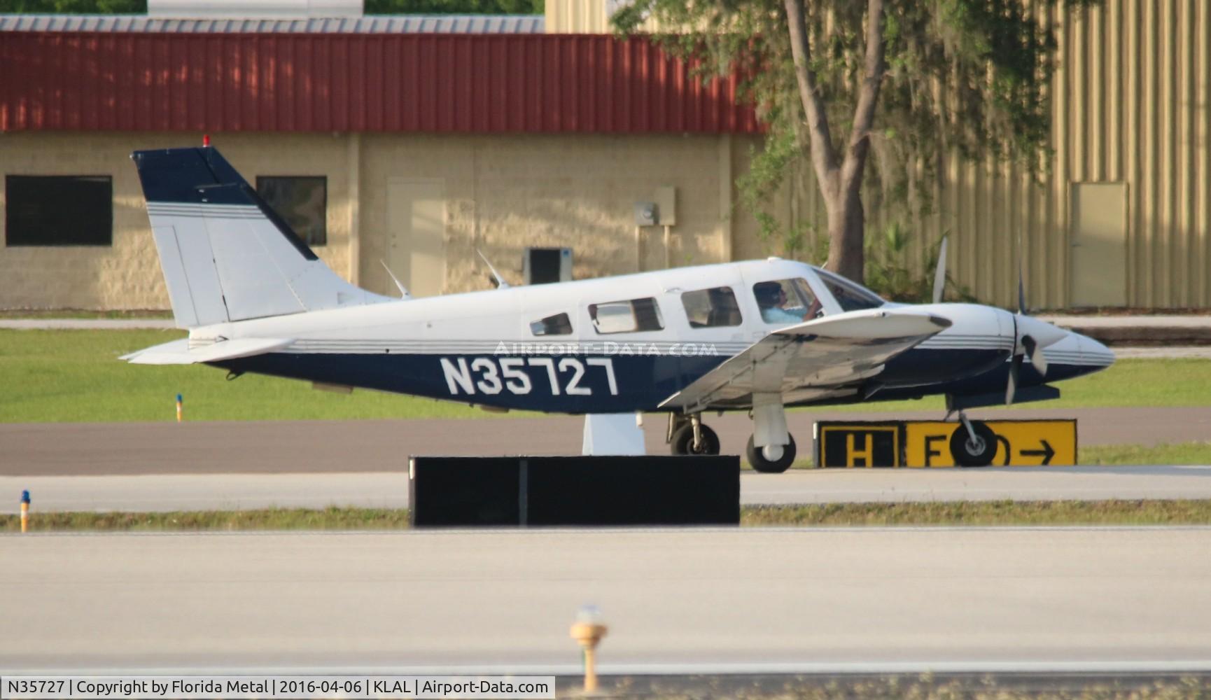 N35727, 1980 Piper PA-34-200T Seneca II C/N 348070084, SNF LAL 2016