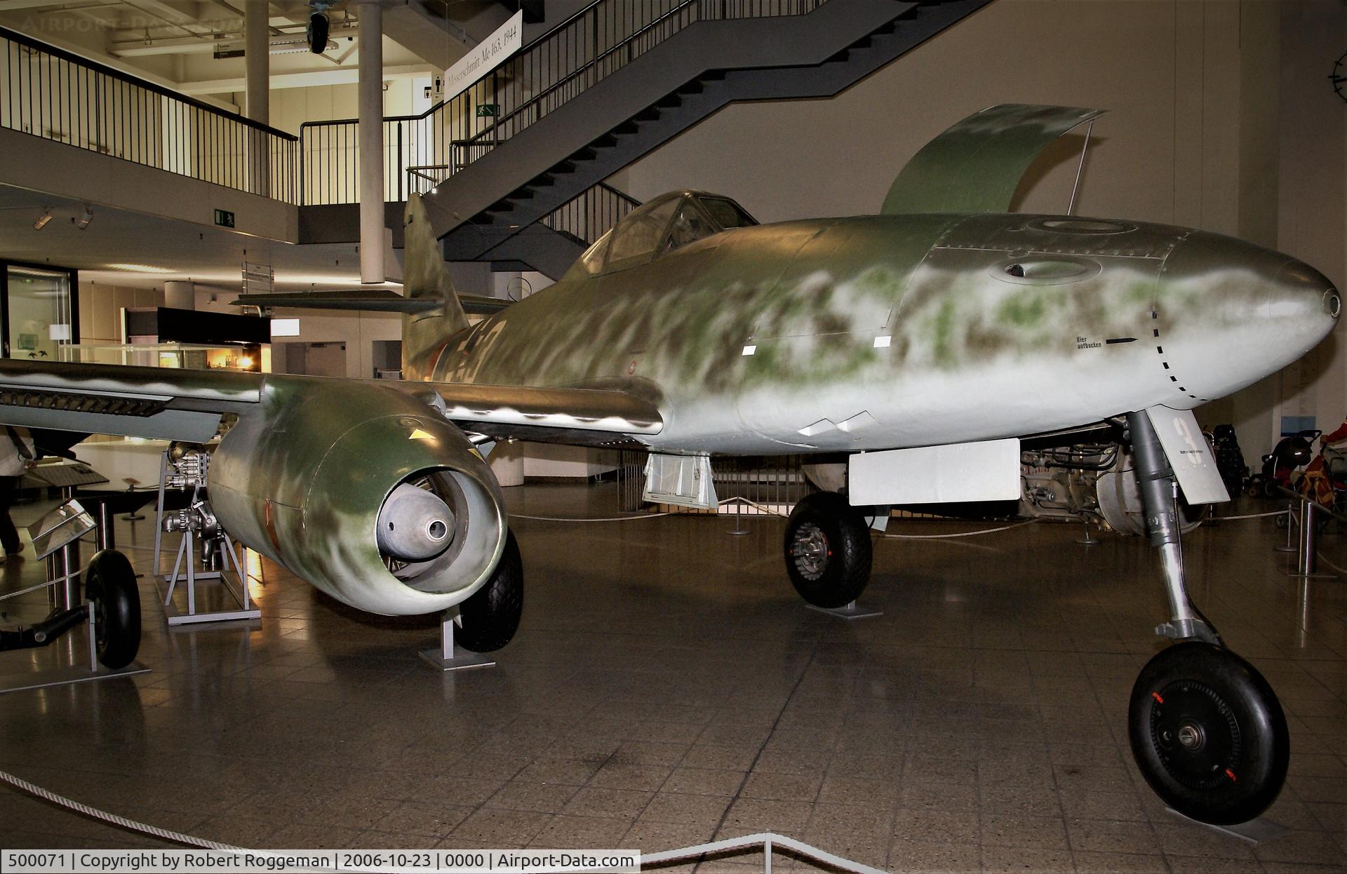 500071, 1945 Messerschmitt Me 262A-1a Schwalbe C/N 500071, PRESERVED.DEUTSCHES MUSEUM MUNCHEN.LUFTWAFFE.